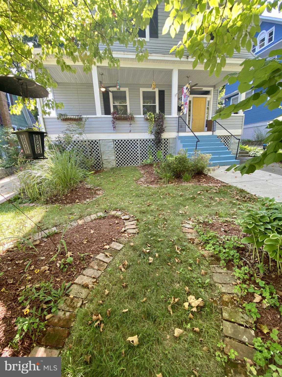 LAURAVILLE HISTORIC DISTRICT - Residential