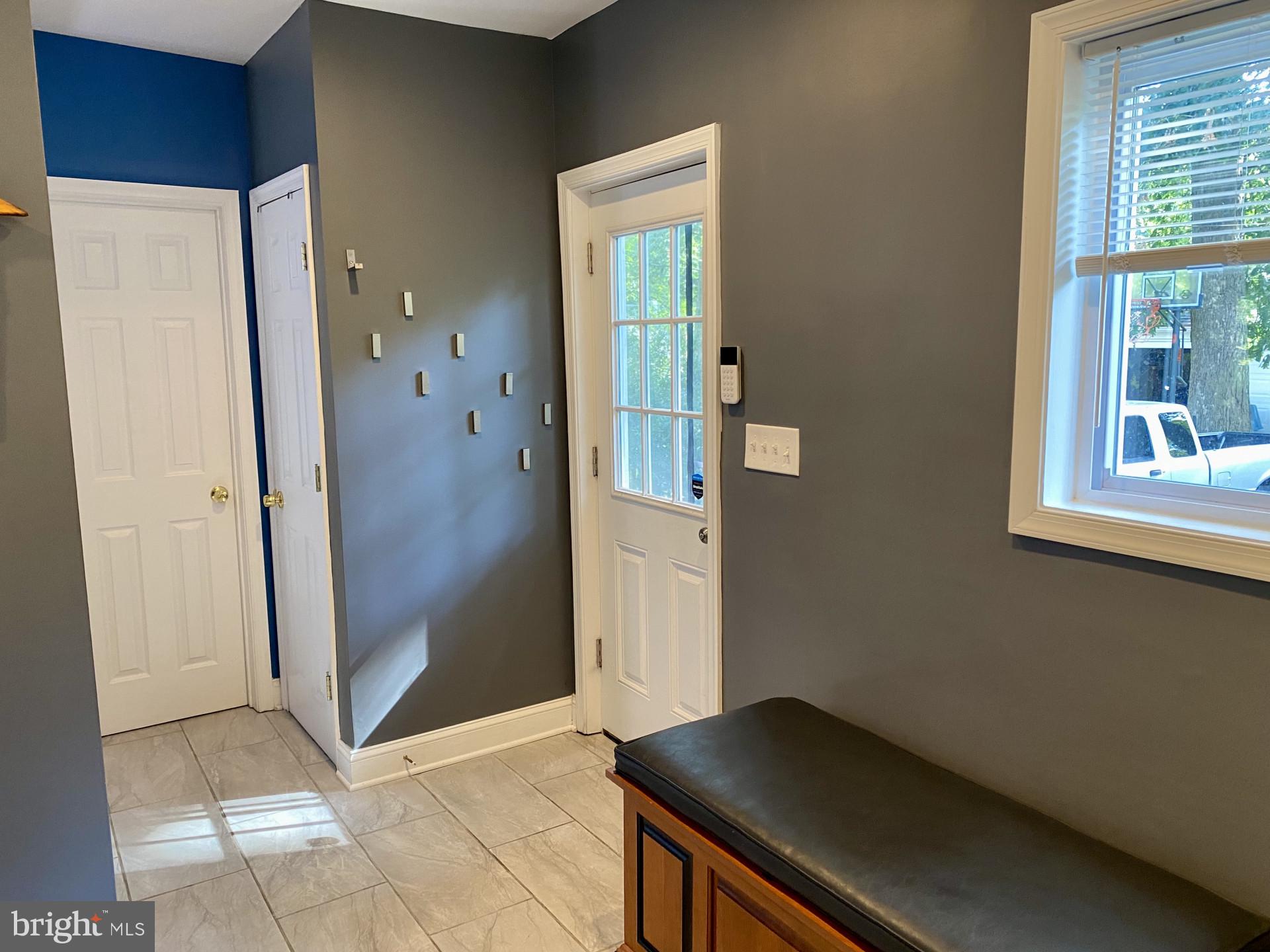 LAURAVILLE HISTORIC DISTRICT - Residential