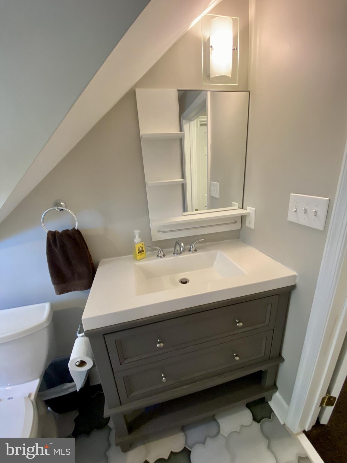 LAURAVILLE HISTORIC DISTRICT - Residential