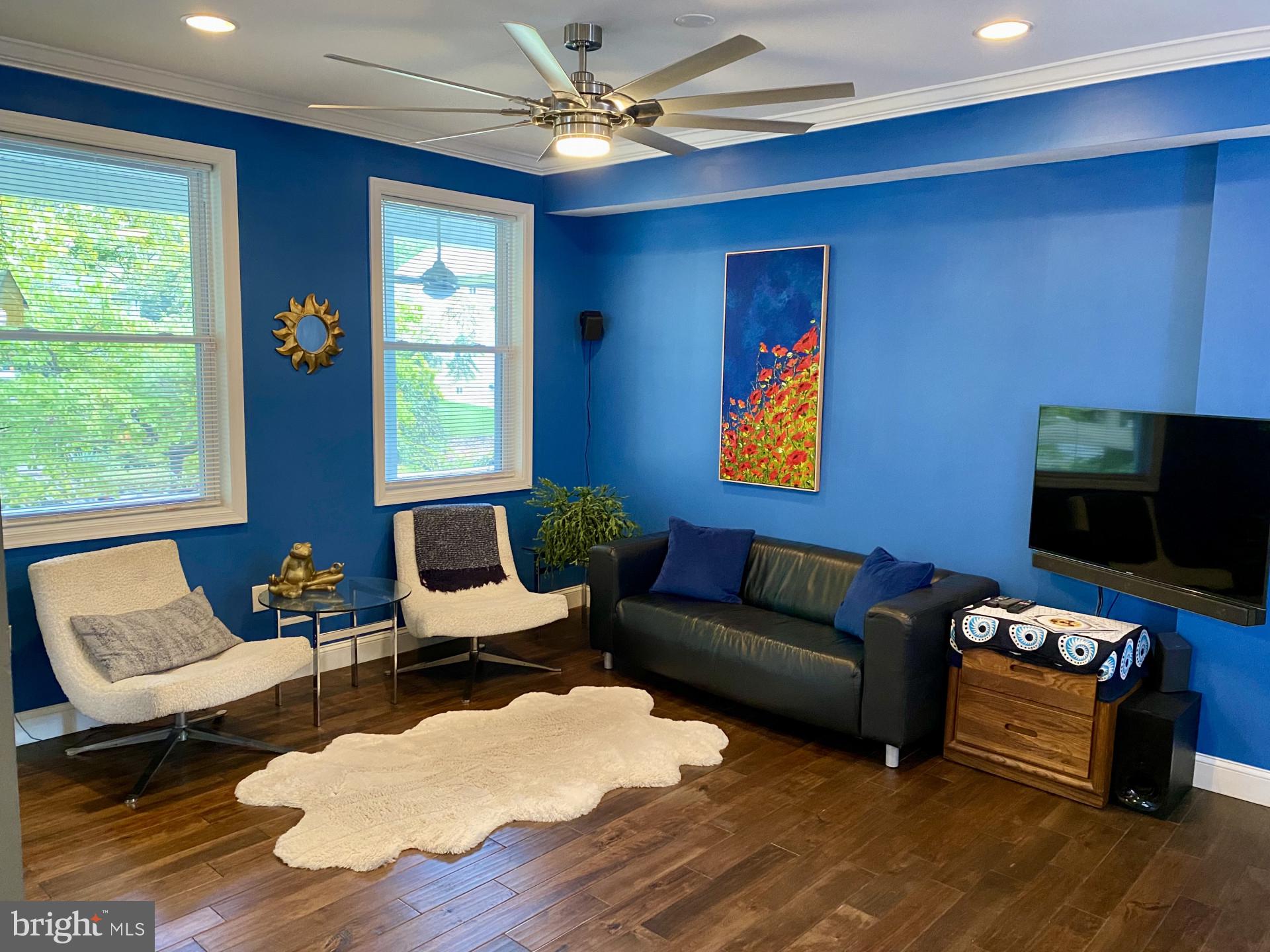 LAURAVILLE HISTORIC DISTRICT - Residential