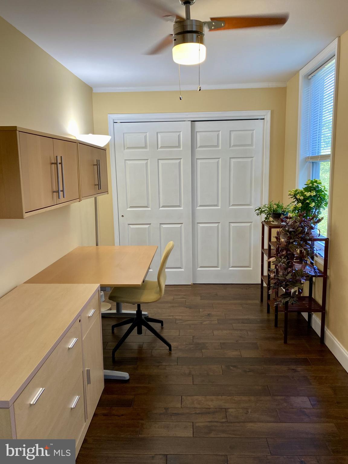 LAURAVILLE HISTORIC DISTRICT - Residential