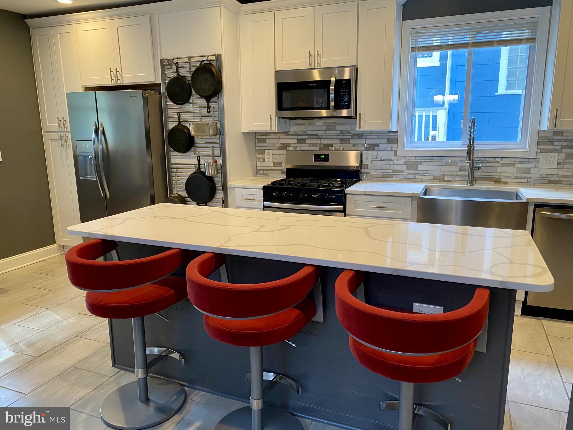 LAURAVILLE HISTORIC DISTRICT - Residential