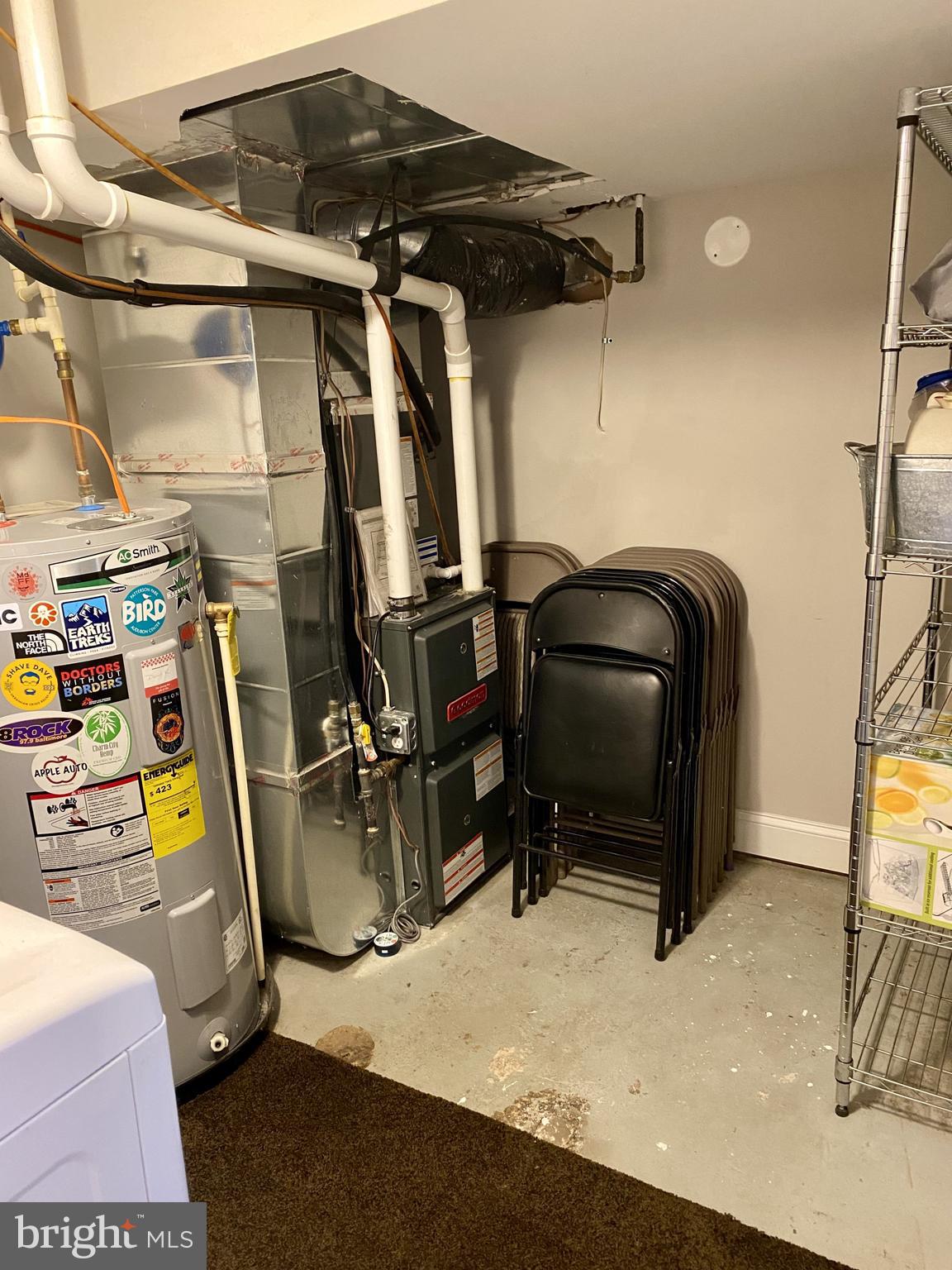 LAURAVILLE HISTORIC DISTRICT - Residential