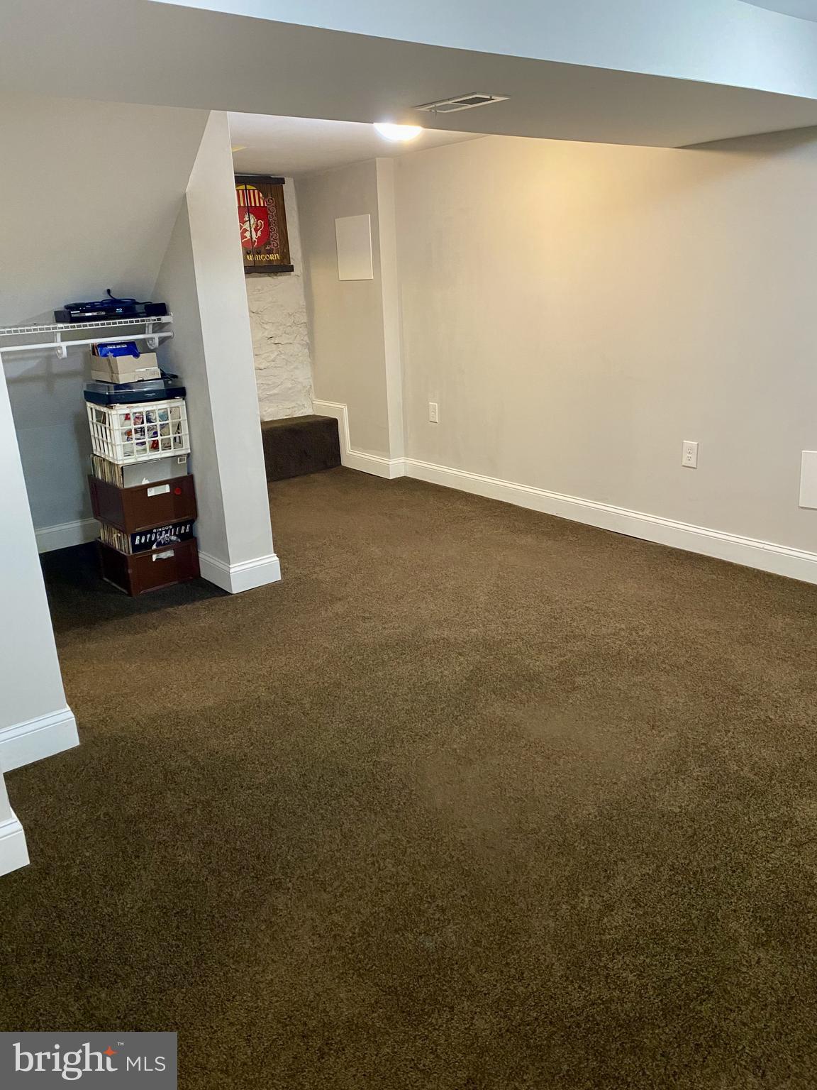 LAURAVILLE HISTORIC DISTRICT - Residential