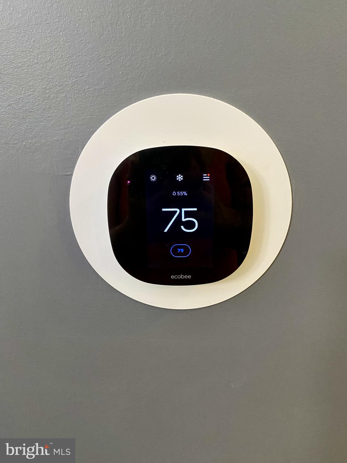 LAURAVILLE HISTORIC DISTRICT - Residential