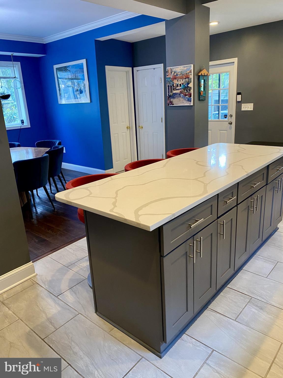 LAURAVILLE HISTORIC DISTRICT - Residential