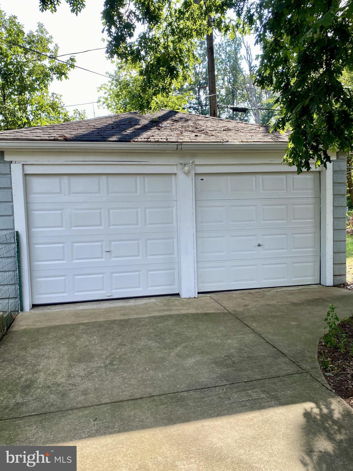 LAURAVILLE HISTORIC DISTRICT - Residential