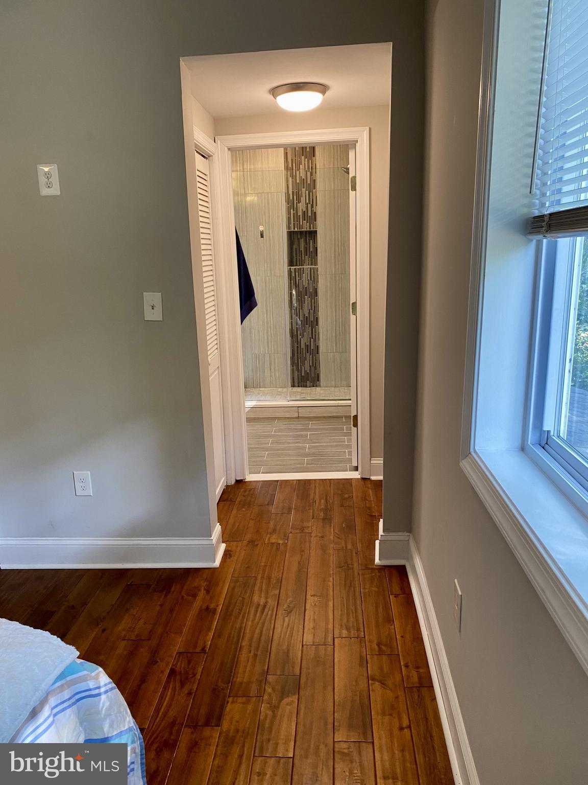 LAURAVILLE HISTORIC DISTRICT - Residential