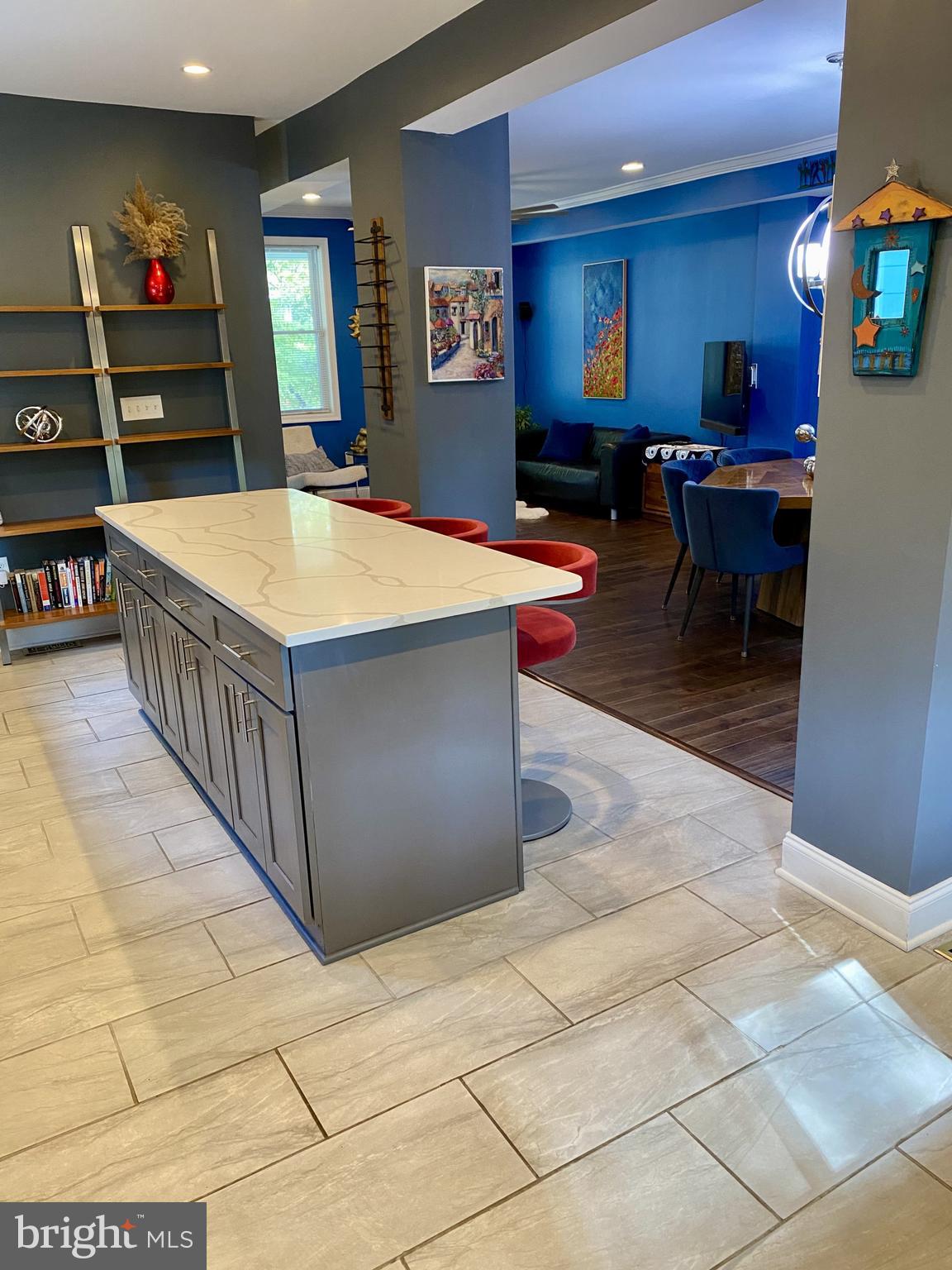 LAURAVILLE HISTORIC DISTRICT - Residential