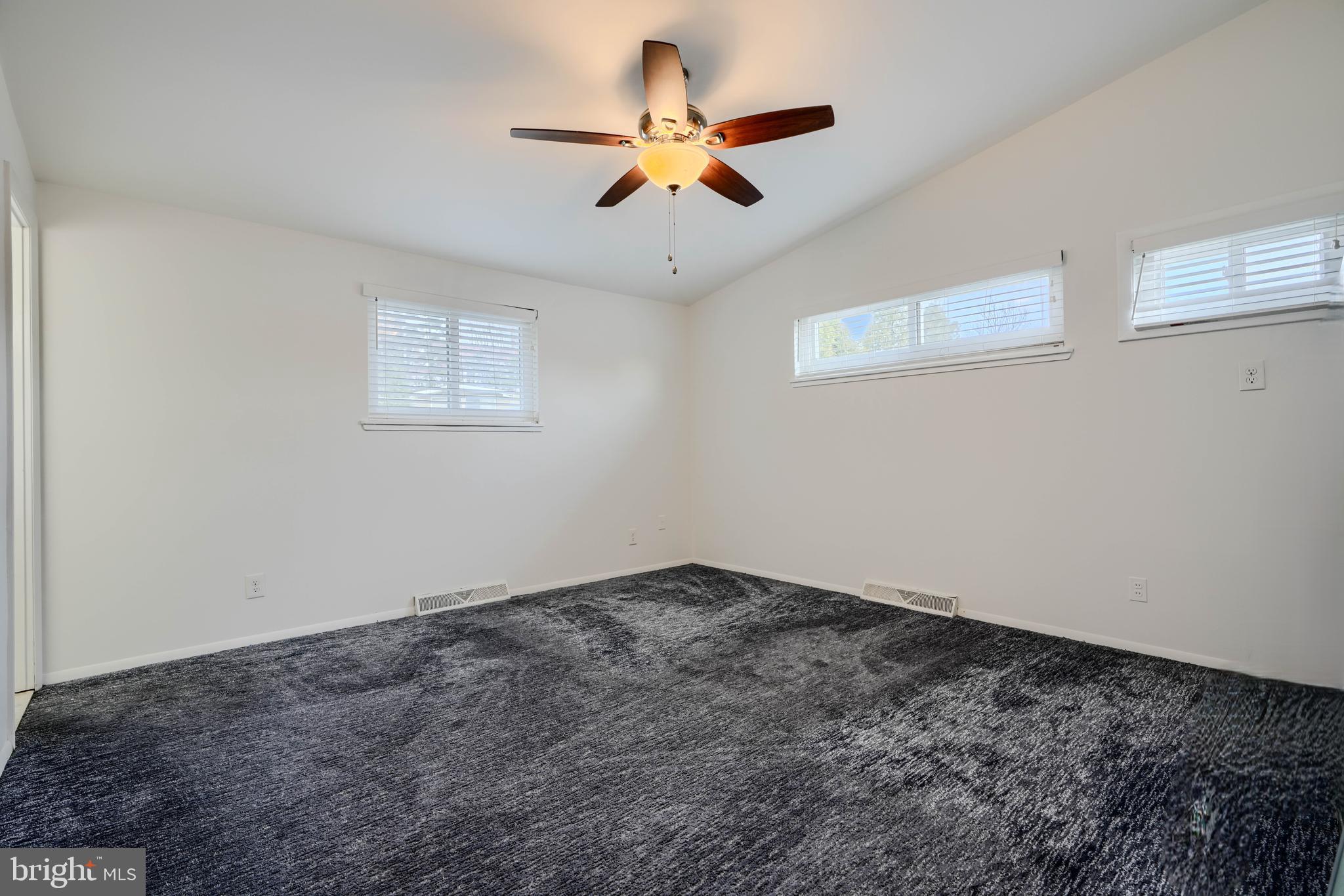 SCOTTS HILL - Residential