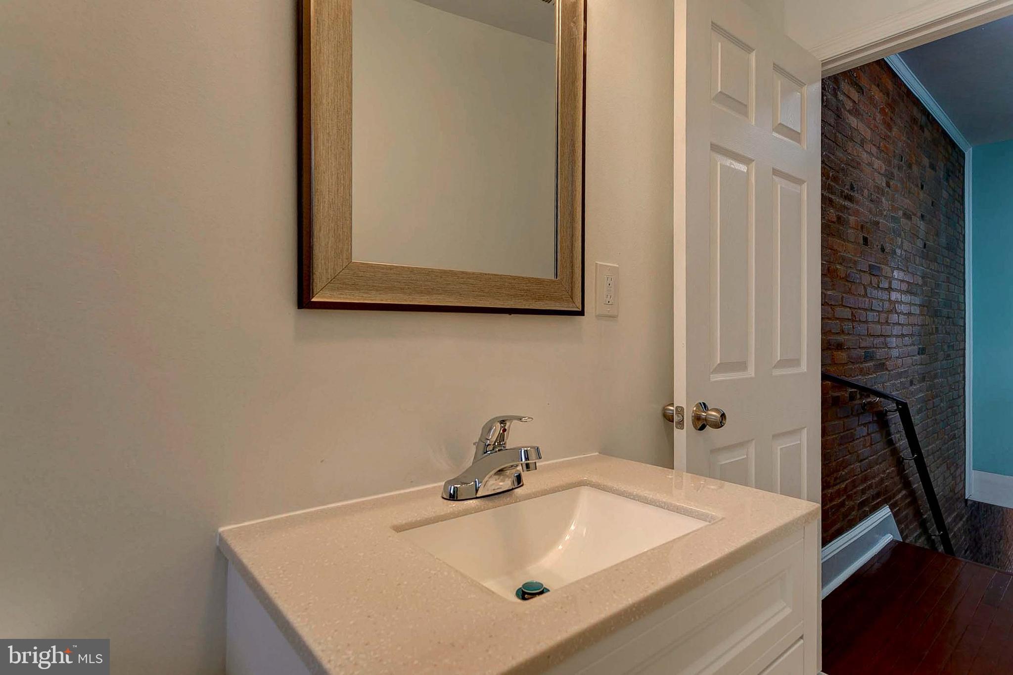 HIGHLANDTOWN - Residential