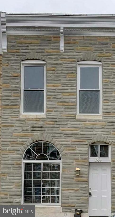 HIGHLANDTOWN - Residential