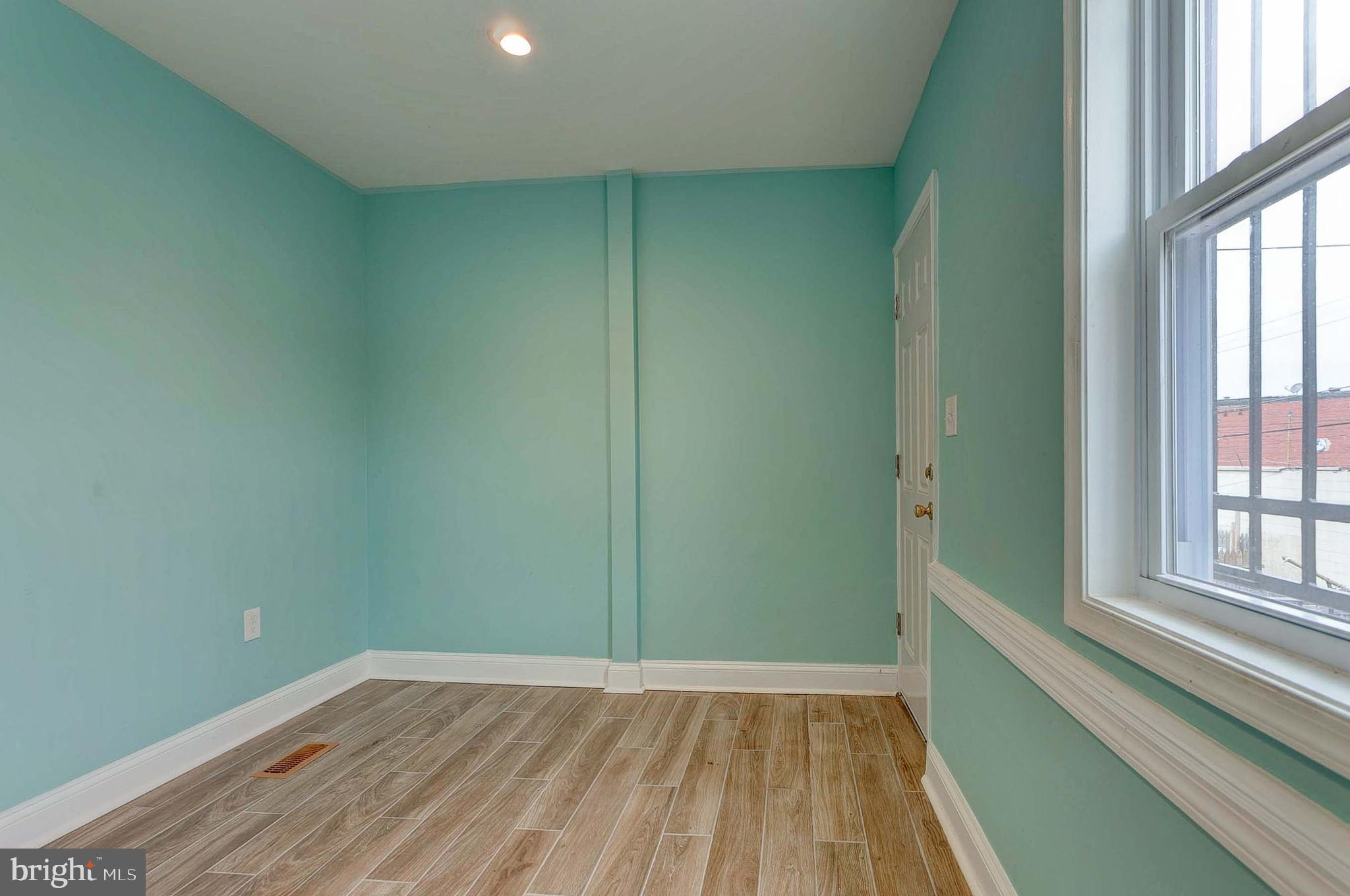 HIGHLANDTOWN - Residential