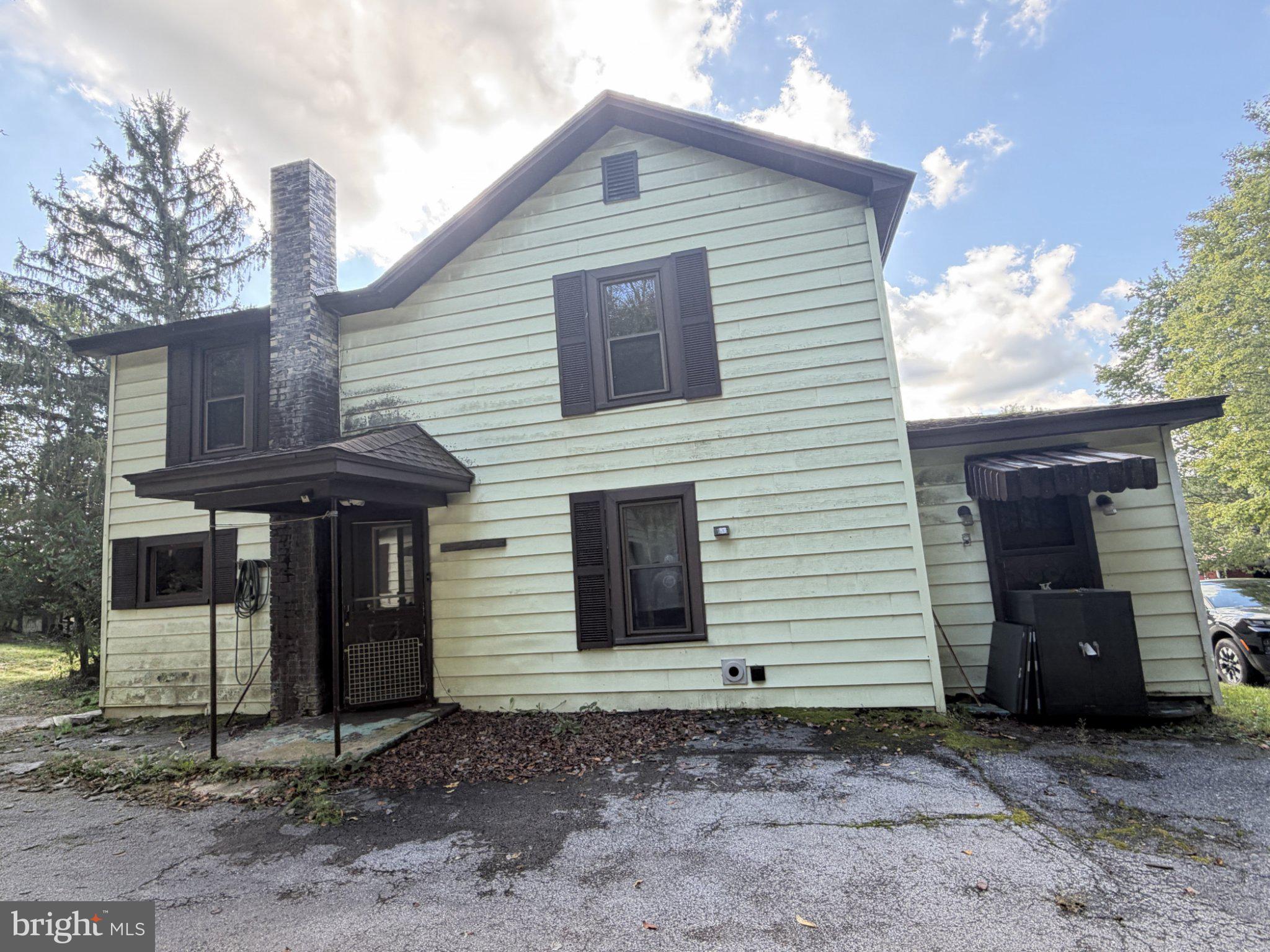76 POPLAR STREET