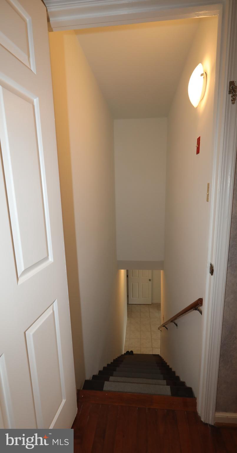 ELMWOOD MANOR - Residential