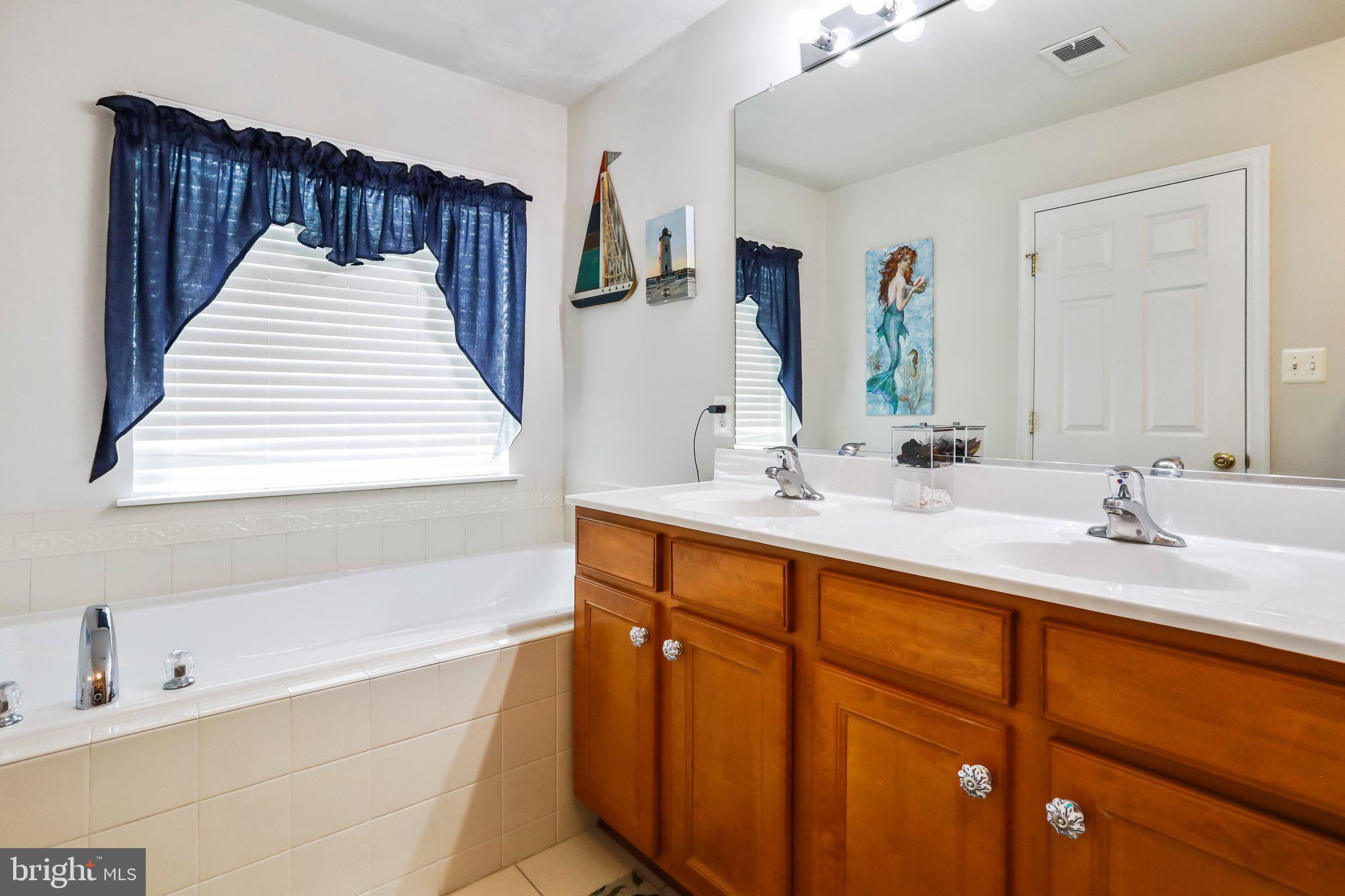 LIBERTY RUN - Residential