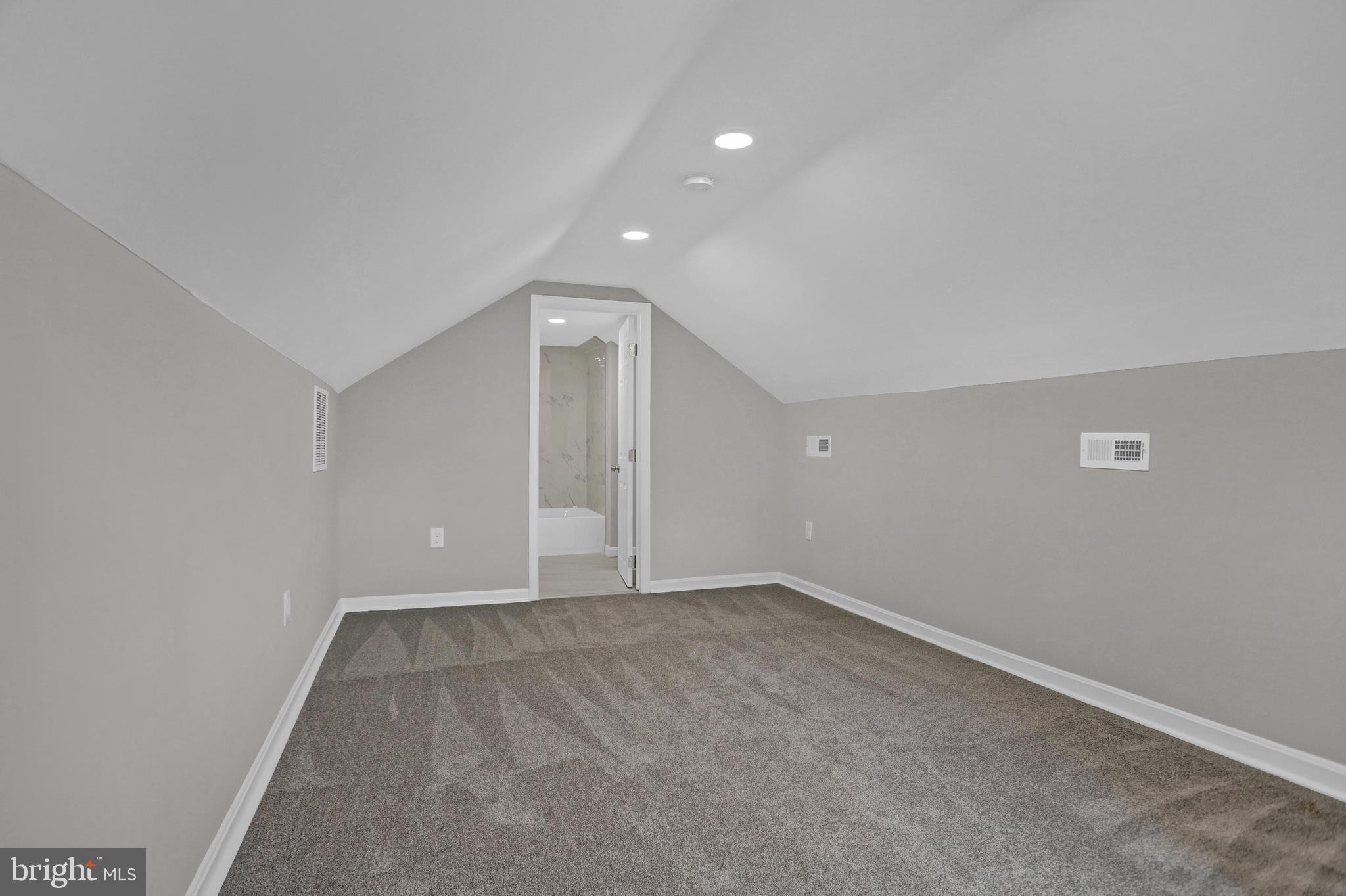 NOTTINGHAM - Residential