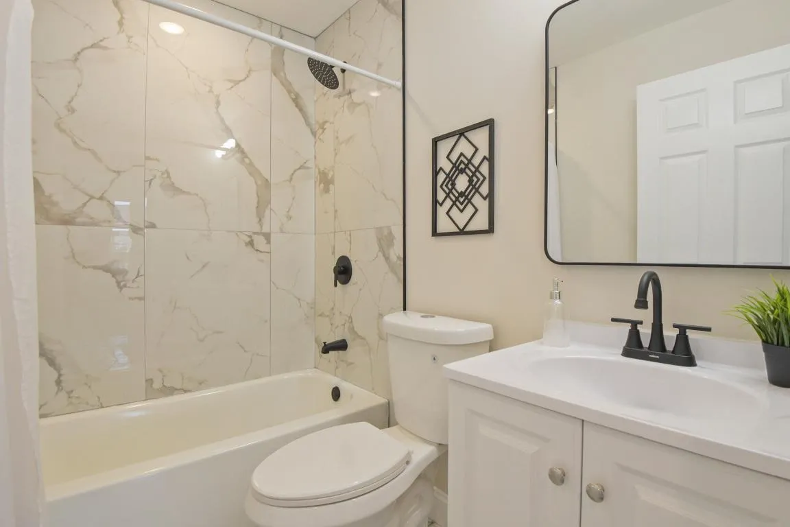 Additional image 48 of 103 N Dundalk Avenue, Baltimore, MD 21222
