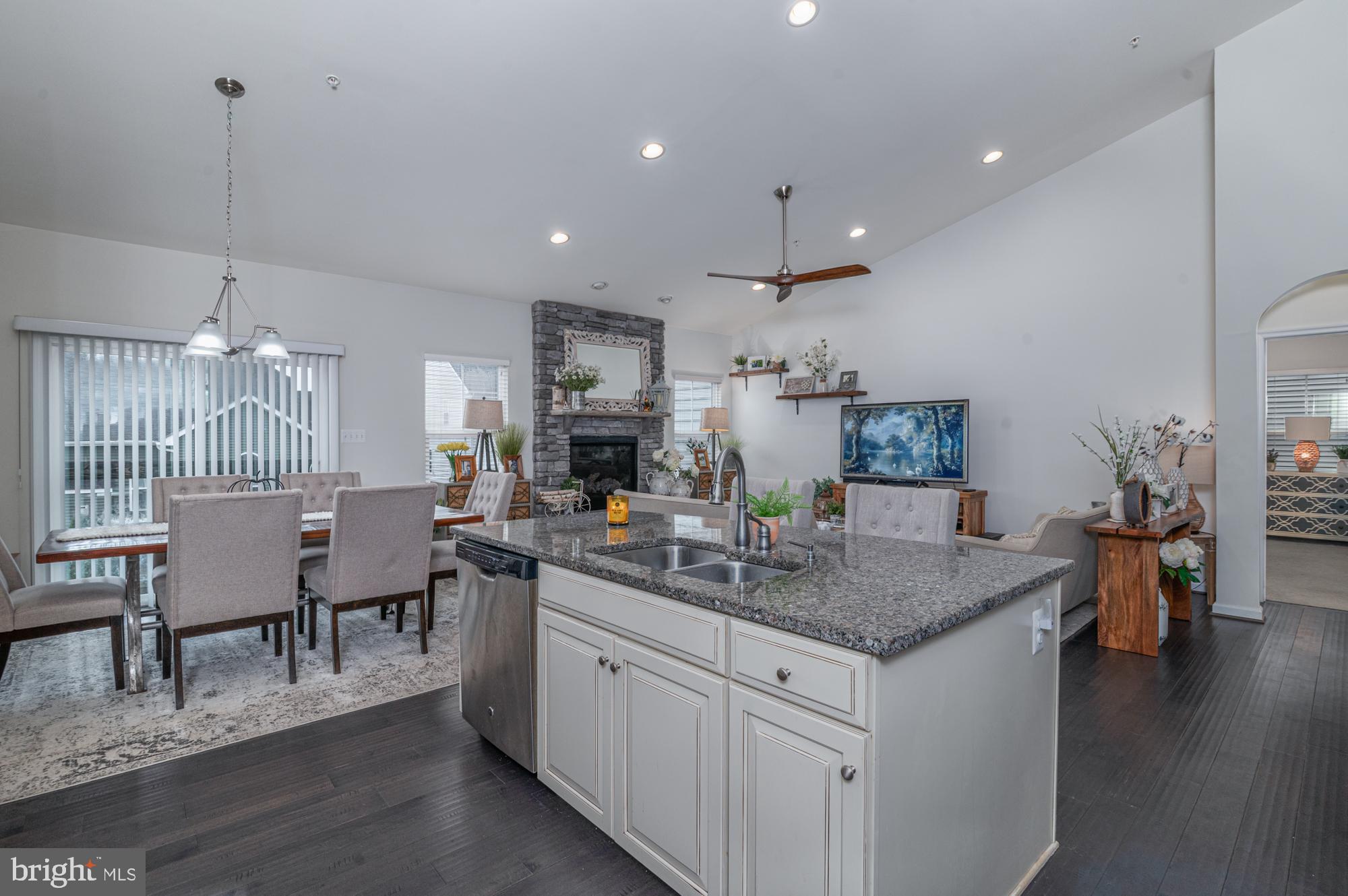 BRUNSWICK CROSSING - Residential