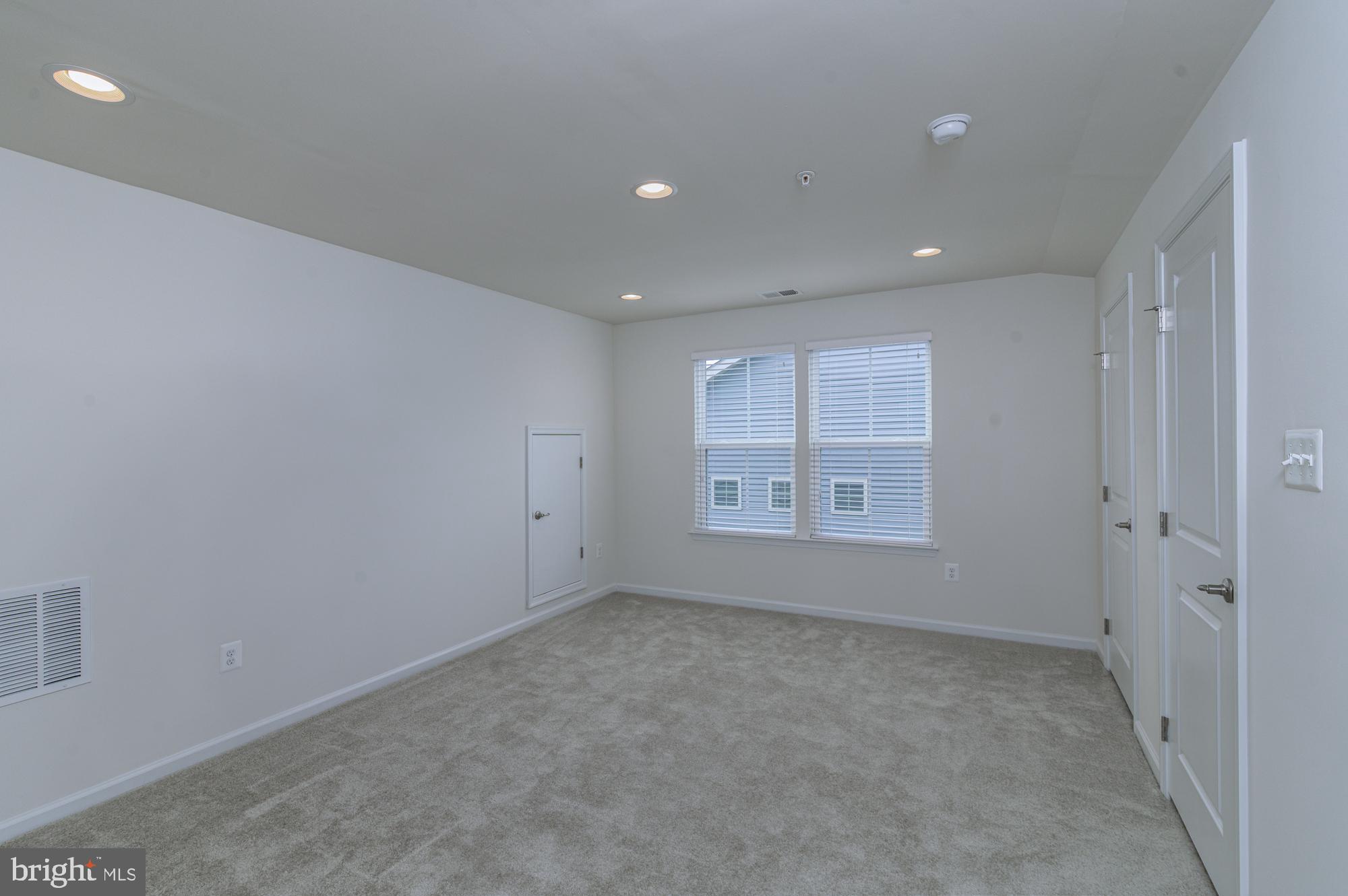 BRUNSWICK CROSSING - Residential