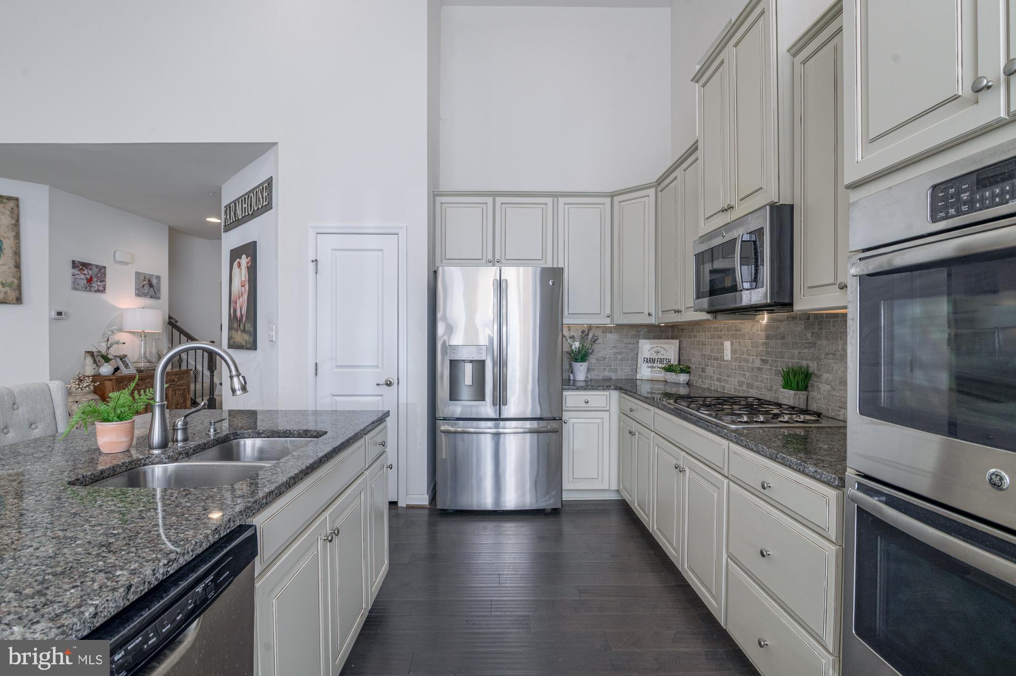 BRUNSWICK CROSSING - Residential