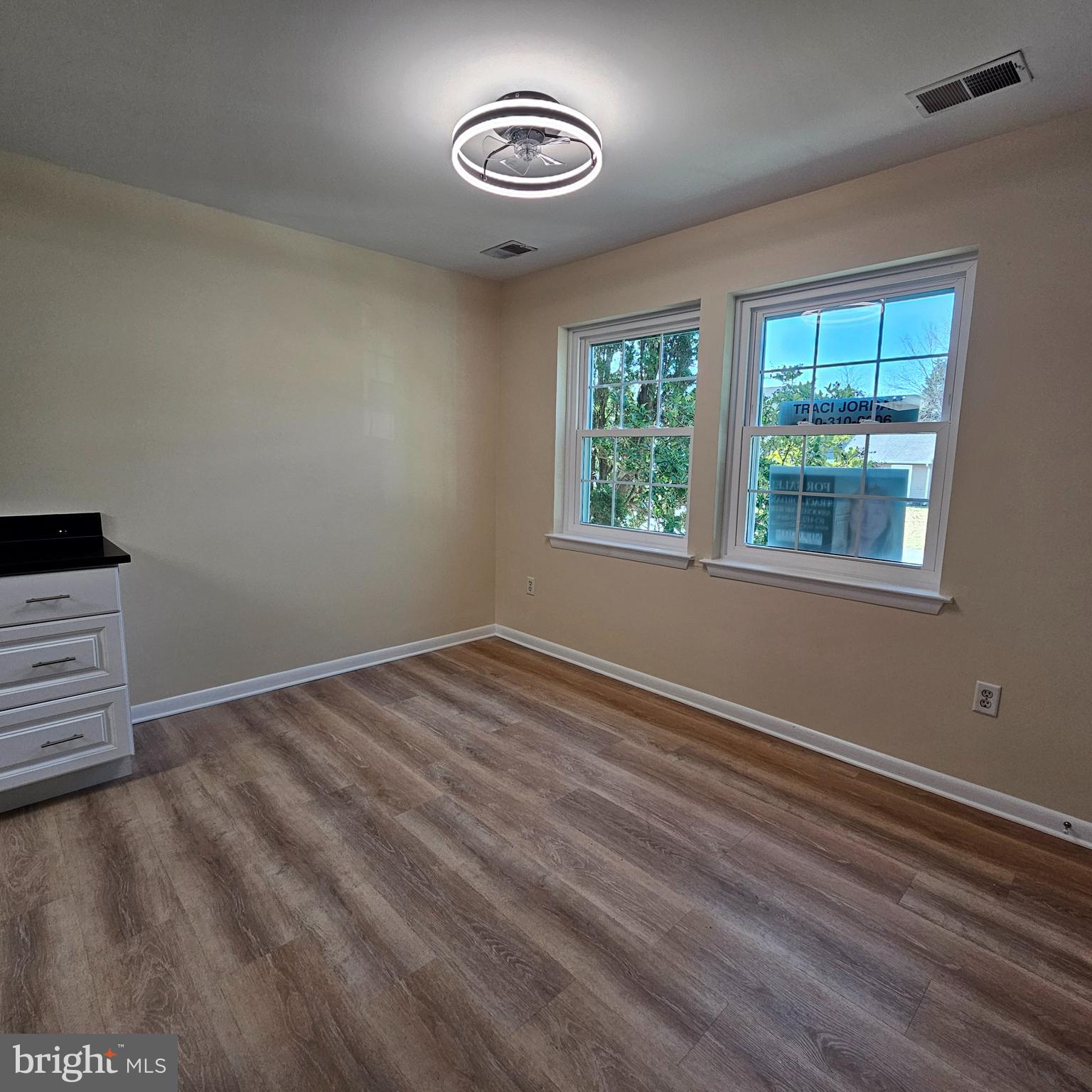 29595 DUTCHMANS LANE 602