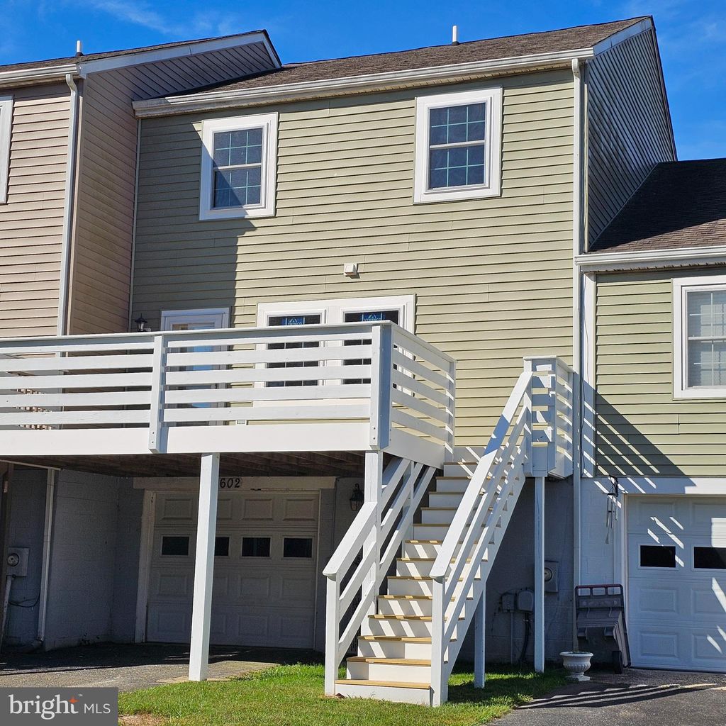 Photo of 29595 Dutchmans Lane #602, EASTON, MD 21601 (MLS # MDTA2012180)