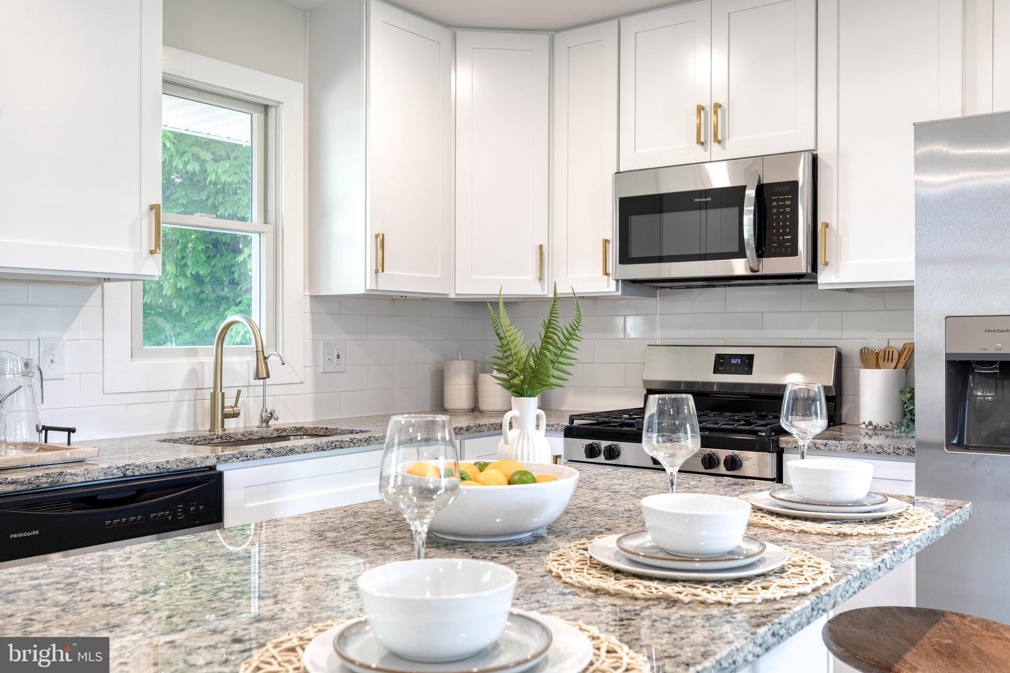 RIDGEVIEW - Residential