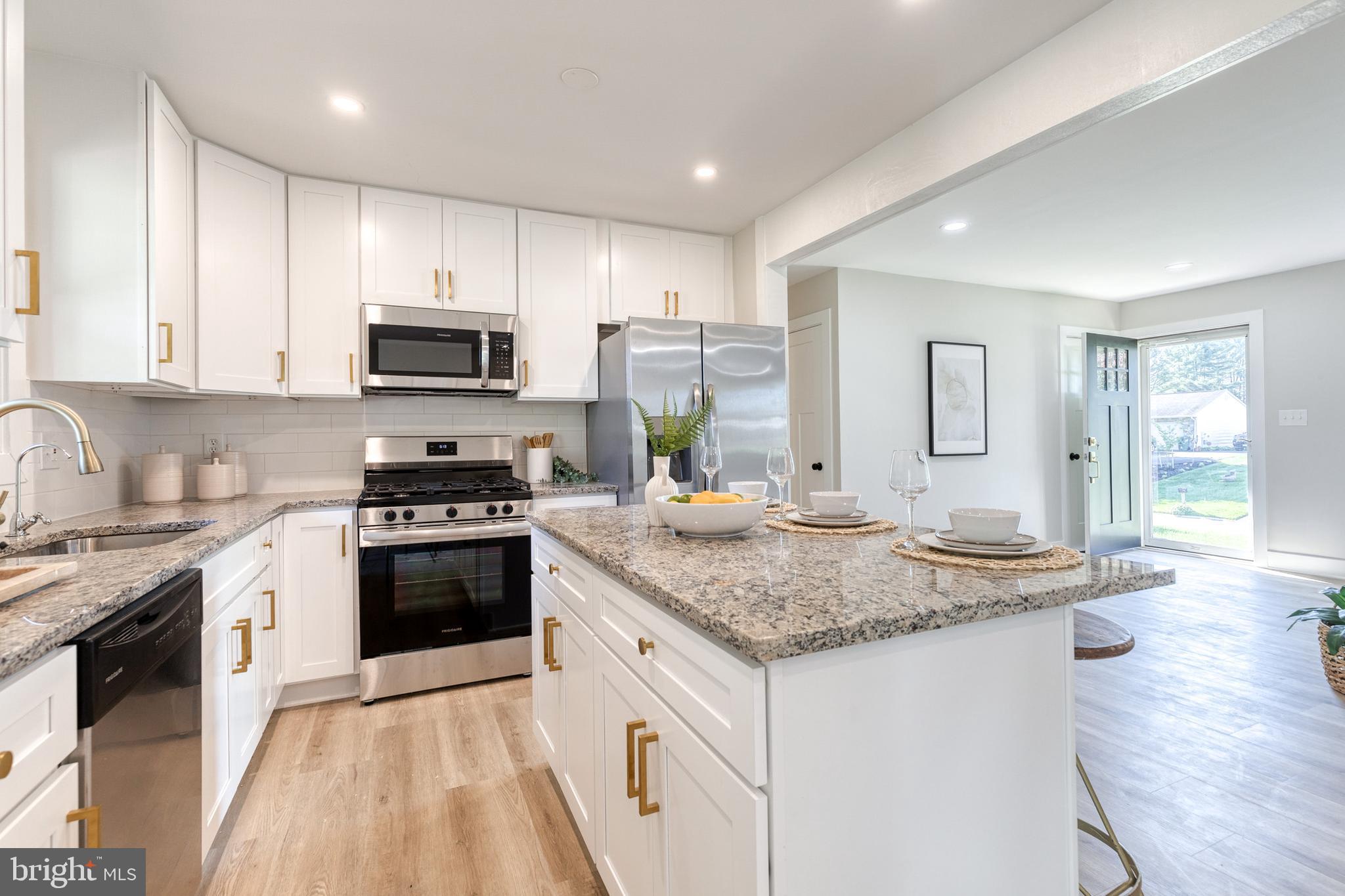 RIDGEVIEW - Residential