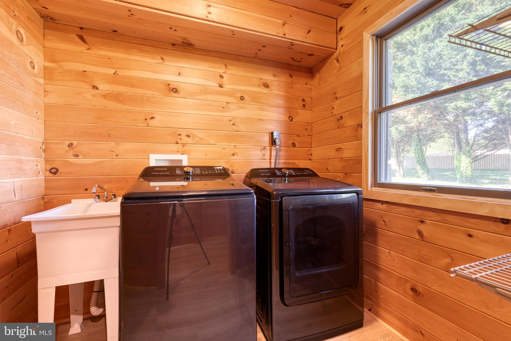 RIDGEVIEW - Residential