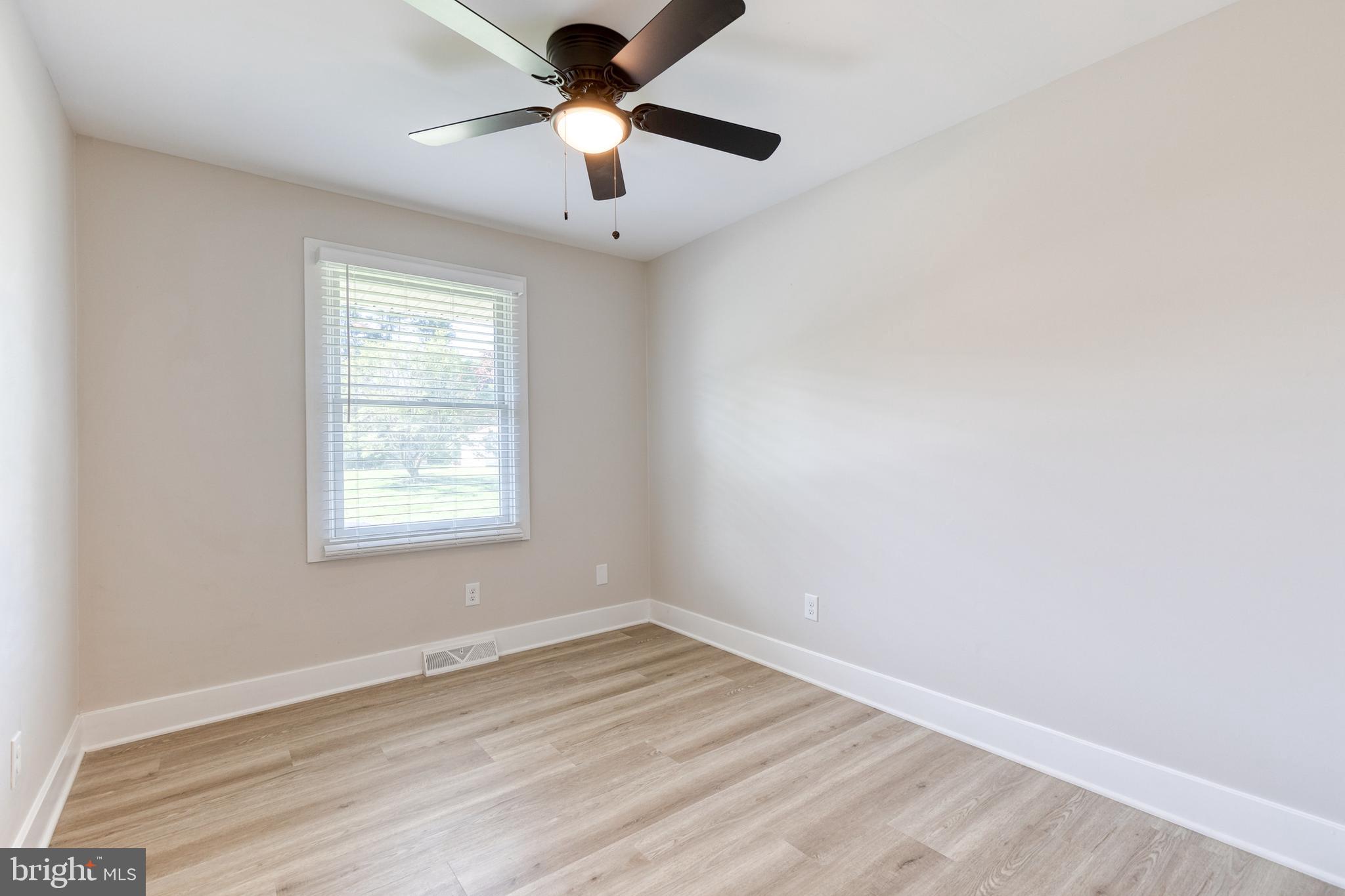 RIDGEVIEW - Residential