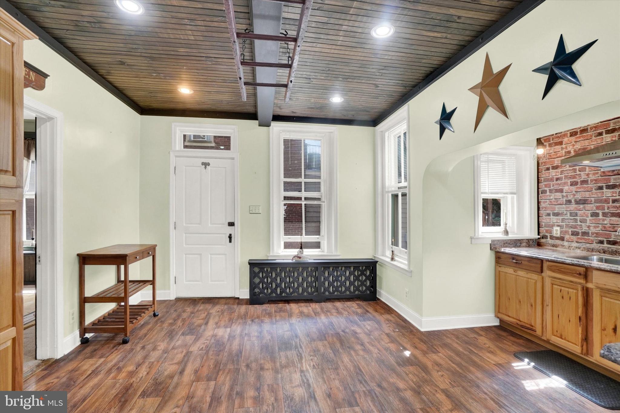 COLUMBIA BOROUGH - Residential