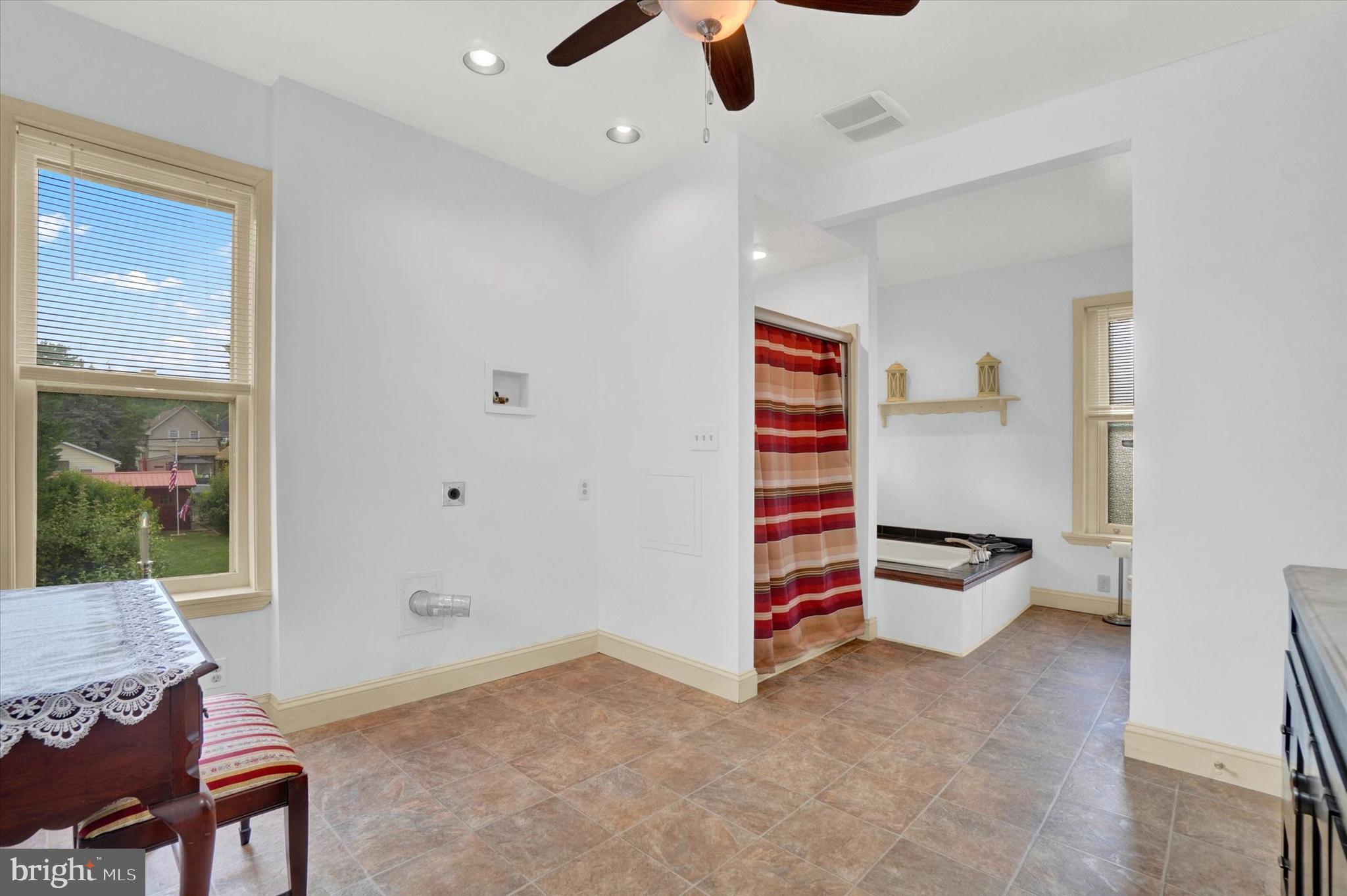 COLUMBIA BOROUGH - Residential