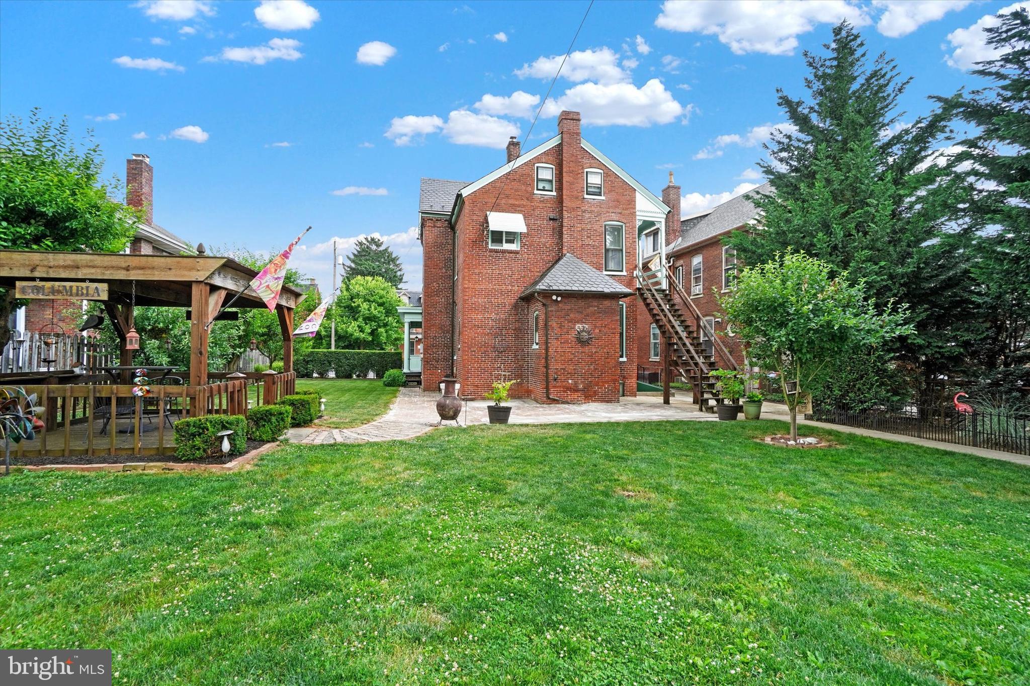 COLUMBIA BOROUGH - Residential