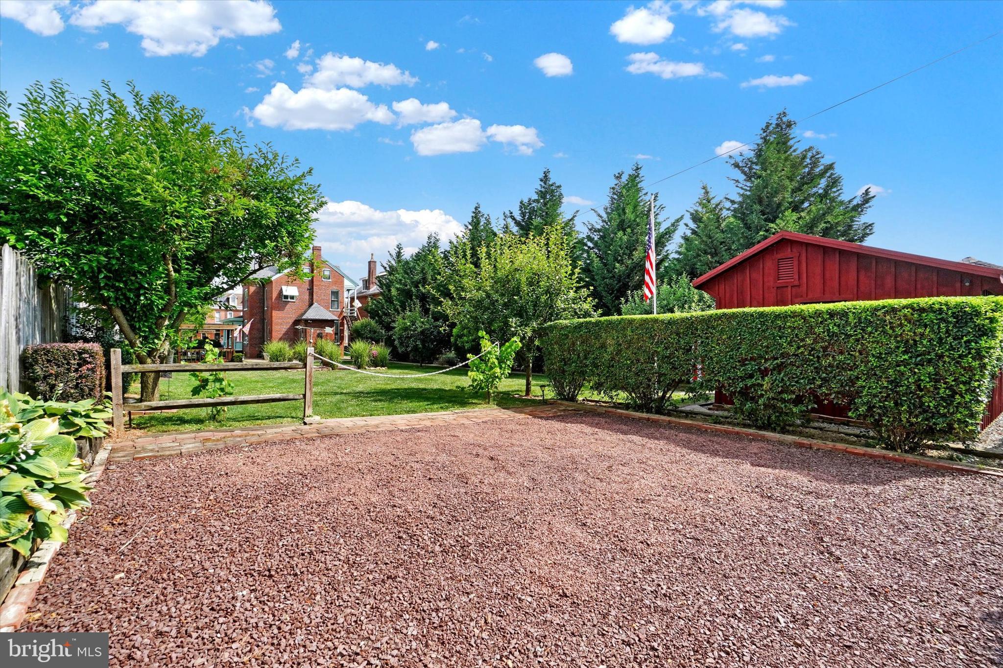 COLUMBIA BOROUGH - Residential