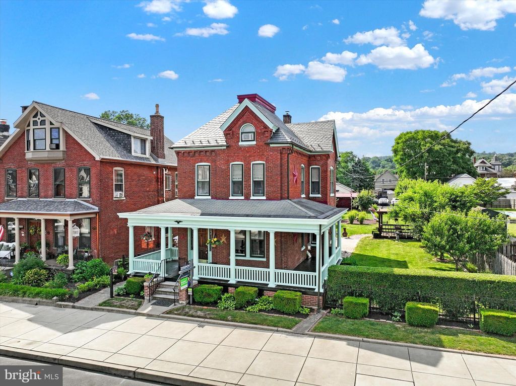 Photo of 831 Walnut Street, Columbia, PA 17512 (MLS # PALA2052404)