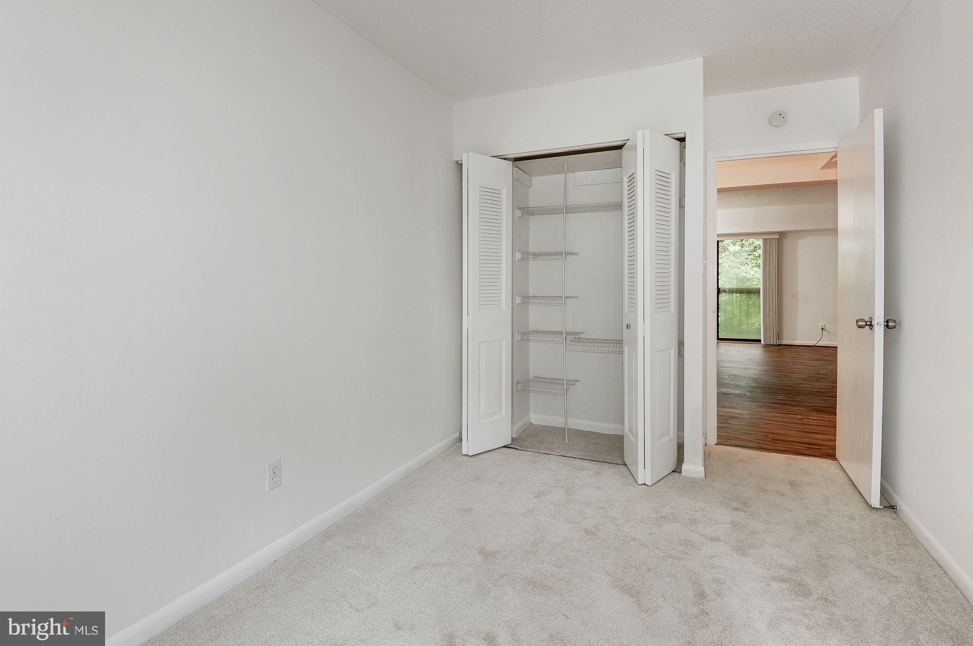 SHADOWOOD - Residential