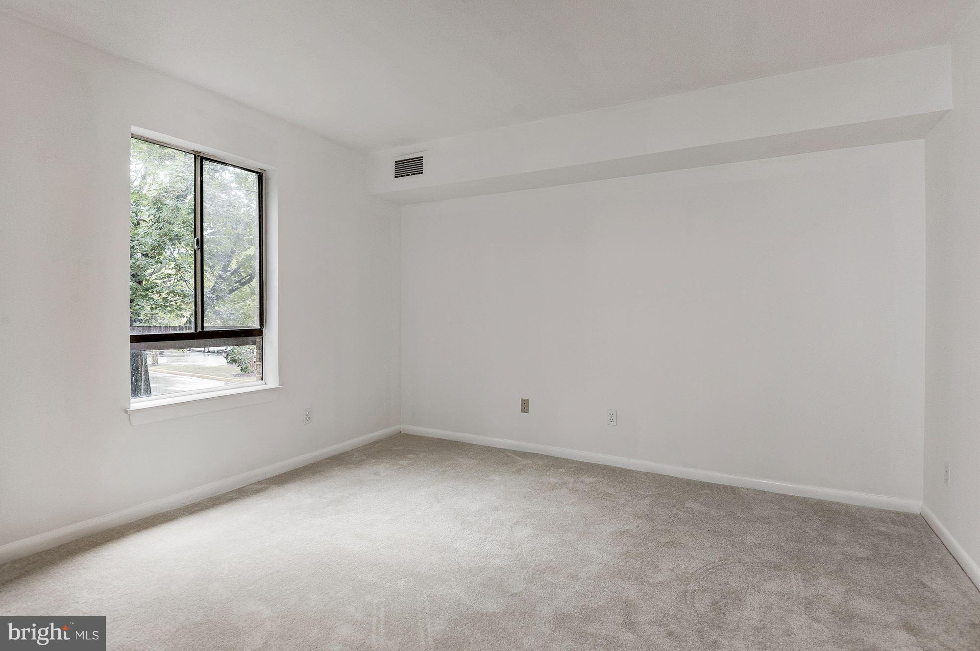 SHADOWOOD - Residential