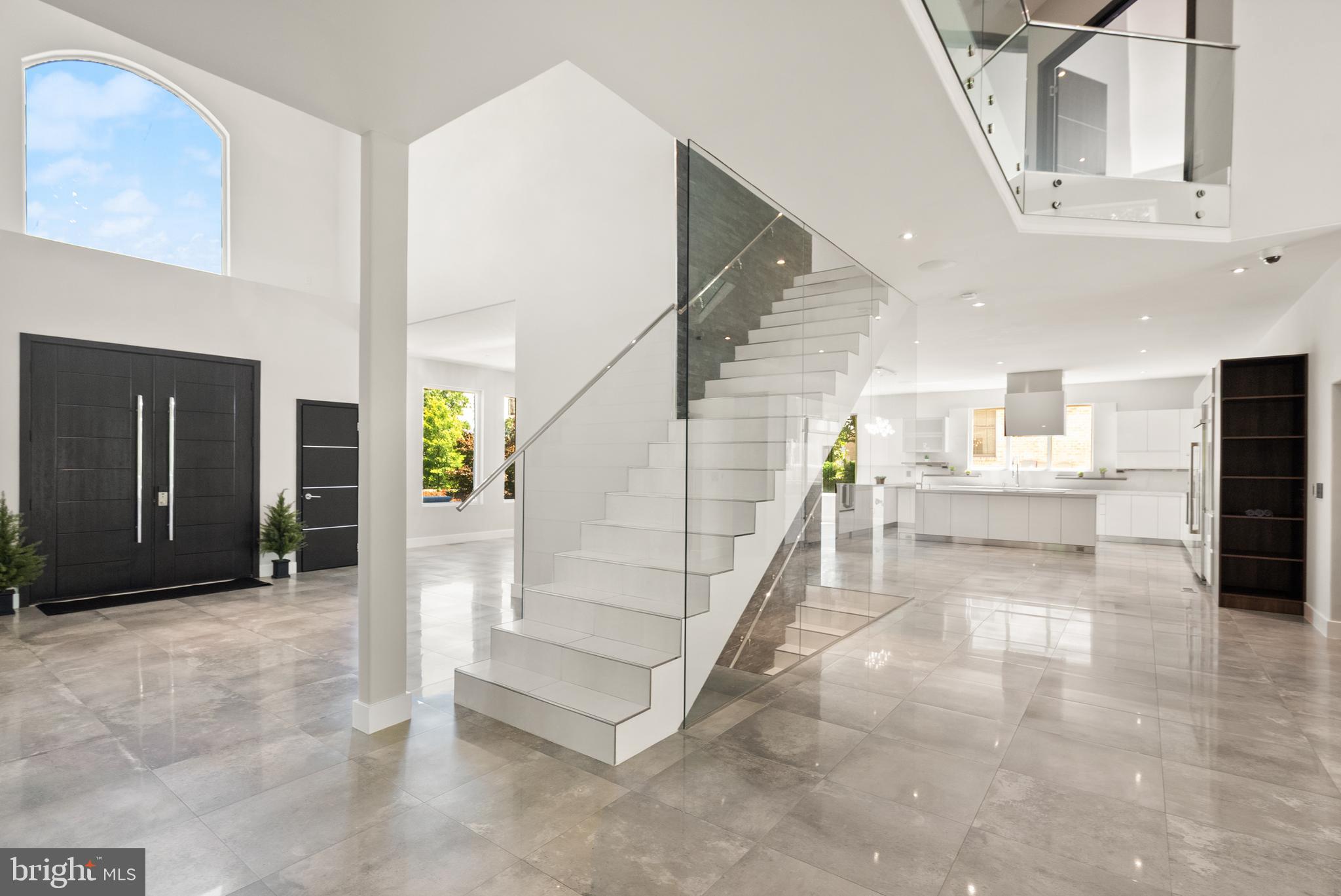6600 RESERVES HILL COURT