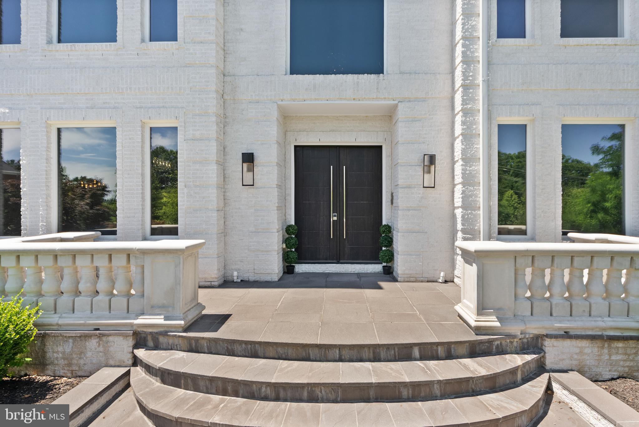 6600 RESERVES HILL COURT