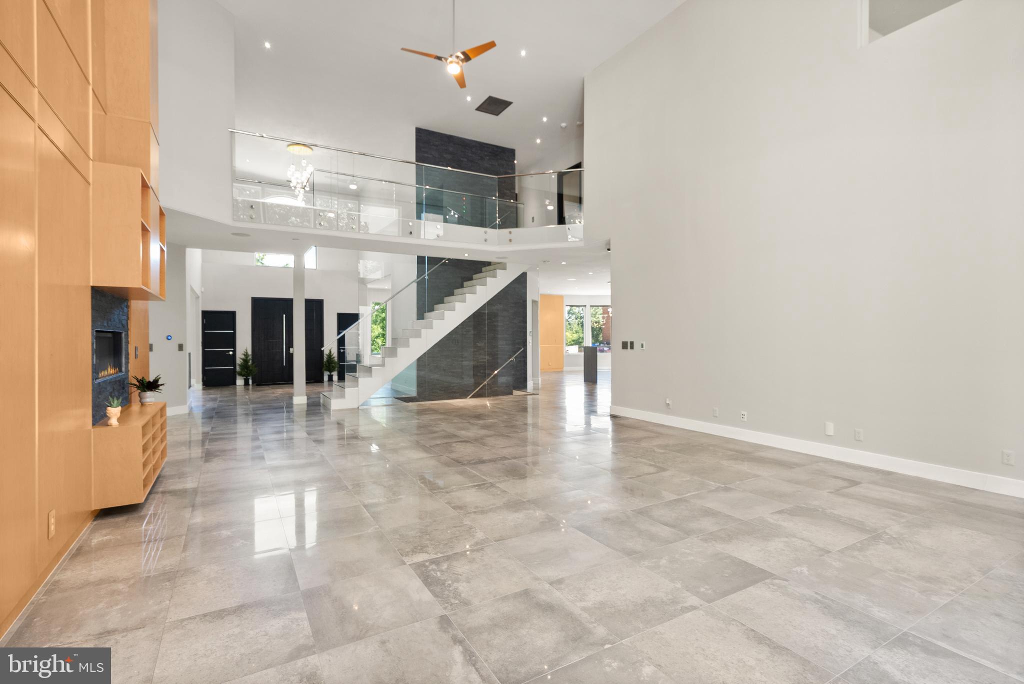 6600 RESERVES HILL COURT
