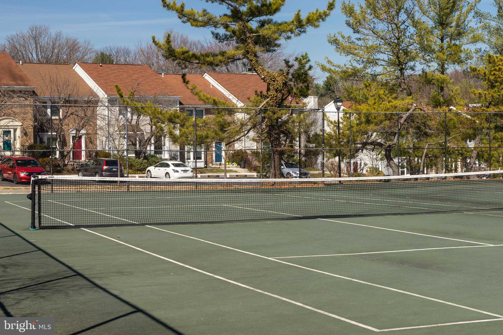 THE FALLS GARDEN - Residential