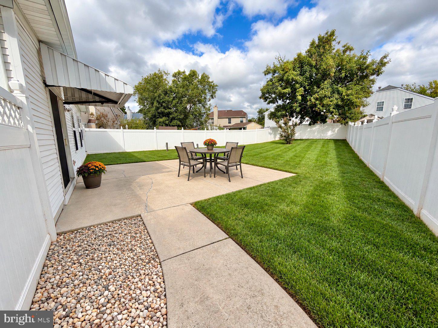 15 FOXCHASE DRIVE