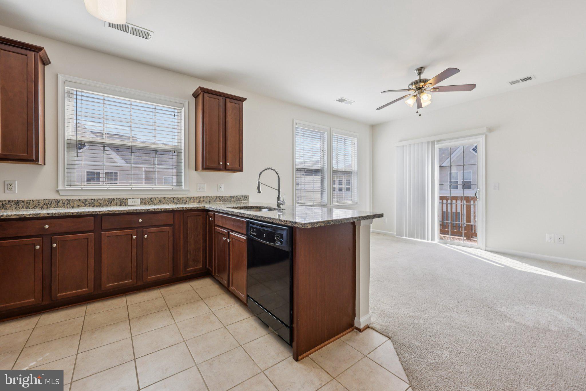 MERCER PARK CONDOMINIUM - Residential