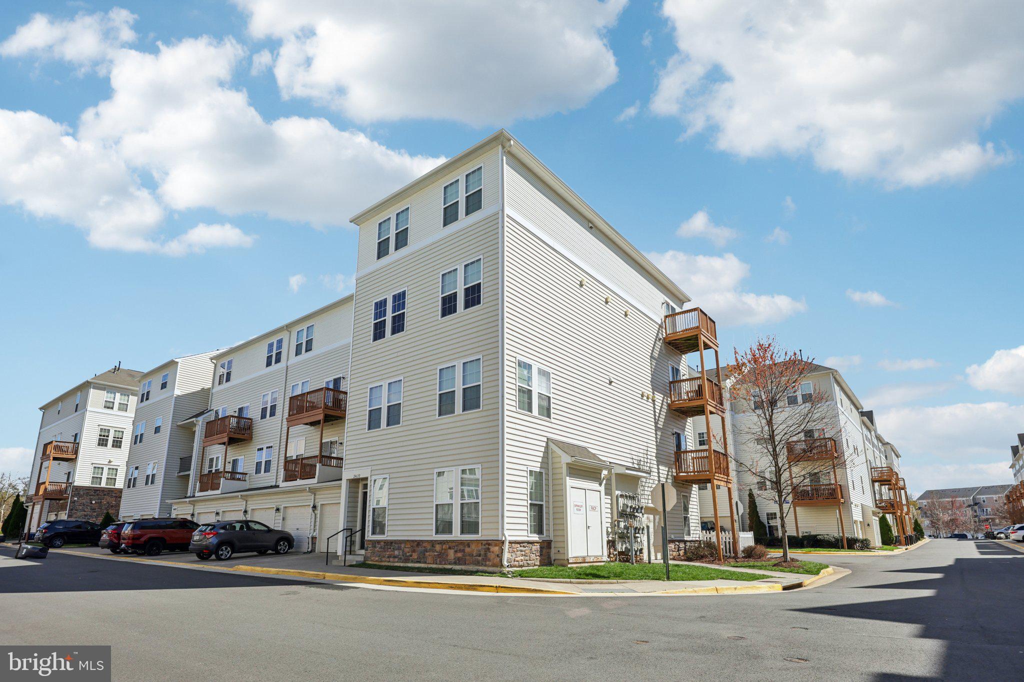 MERCER PARK CONDOMINIUM - Residential