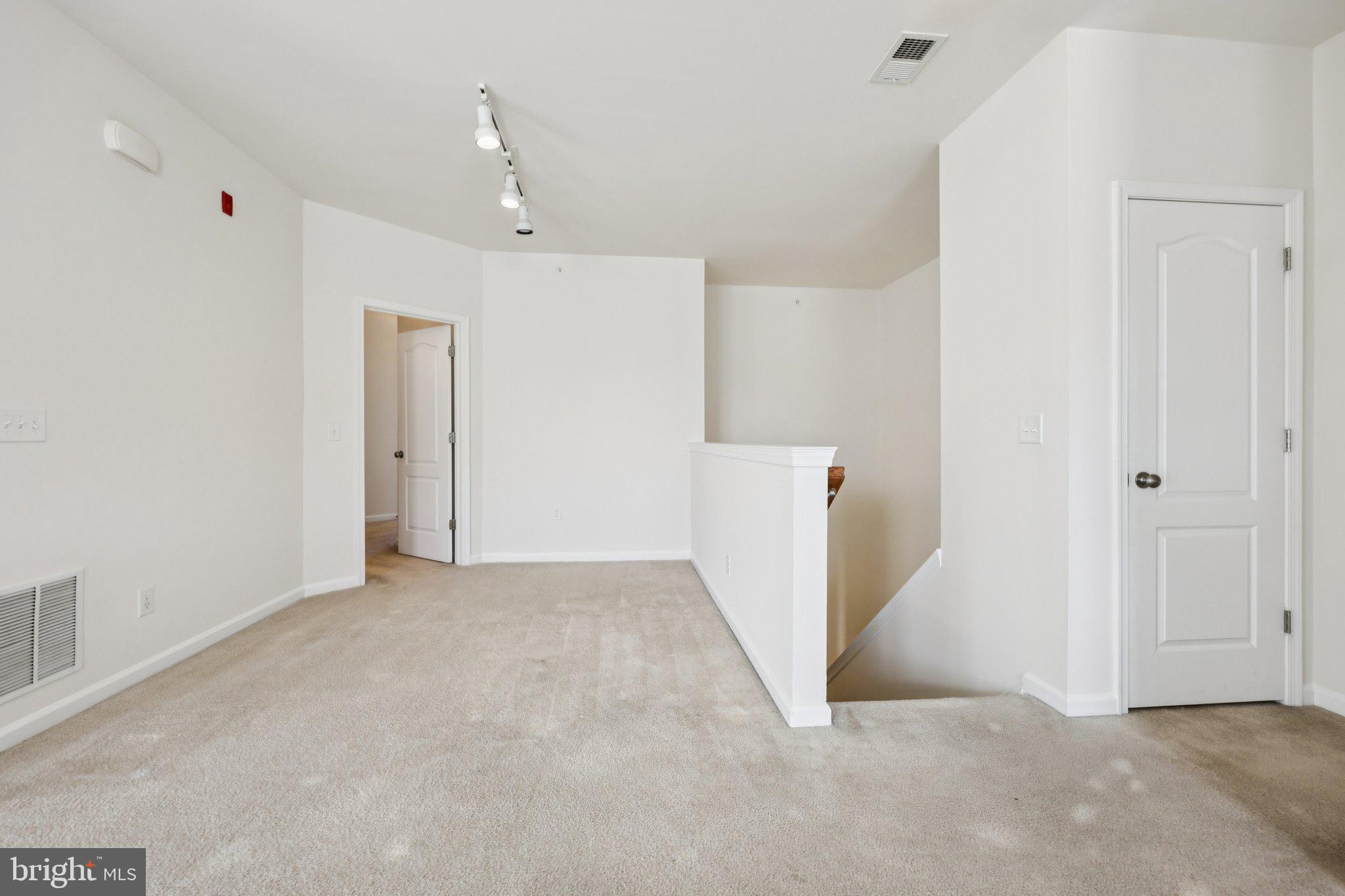 MERCER PARK CONDOMINIUM - Residential