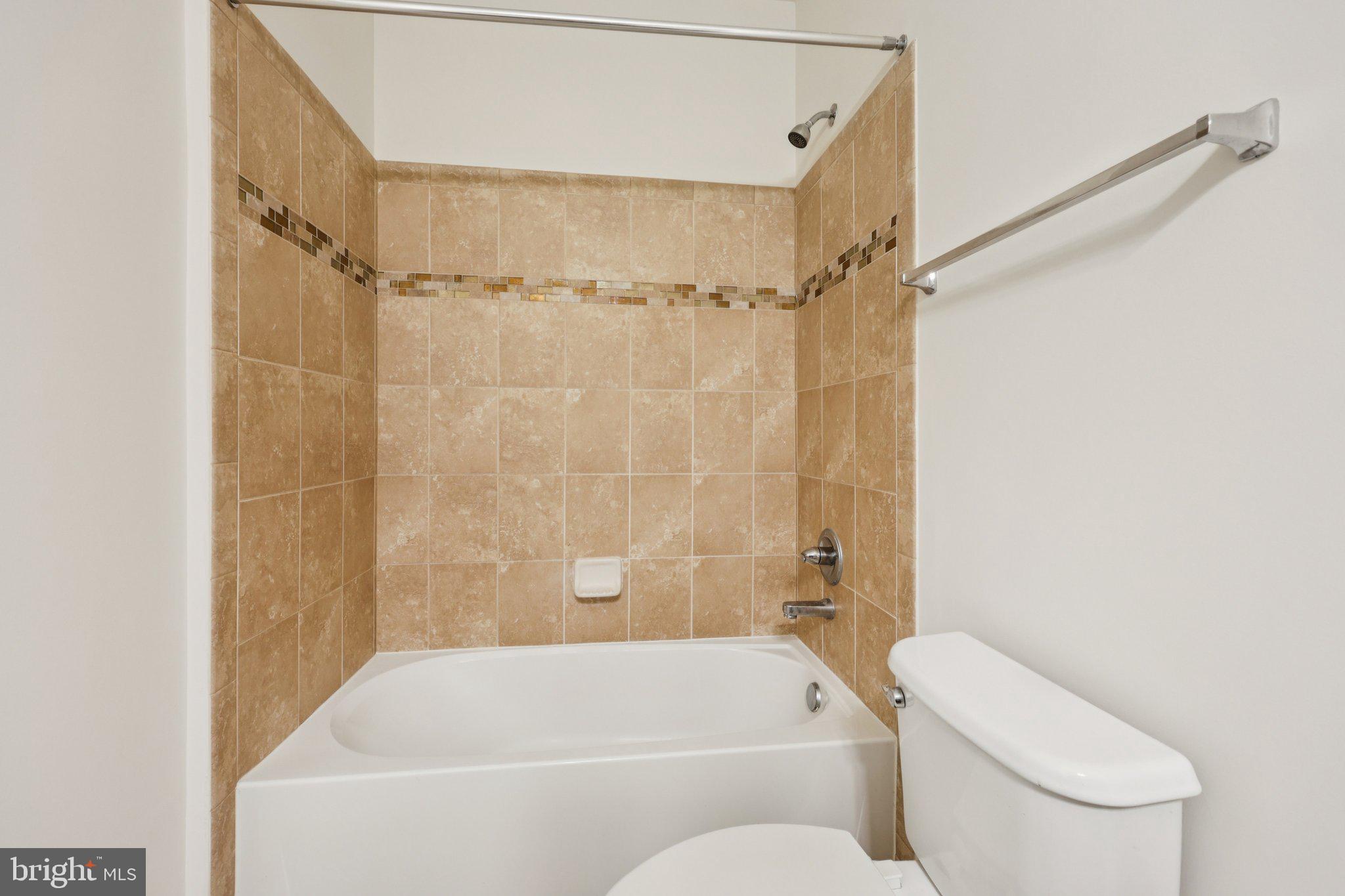 MERCER PARK CONDOMINIUM - Residential