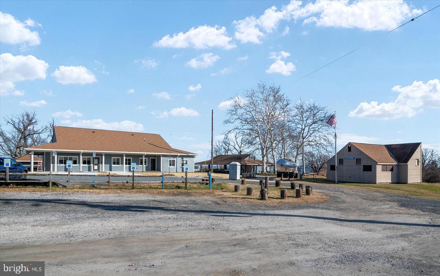 BEVERLEY BEACH - Residential
