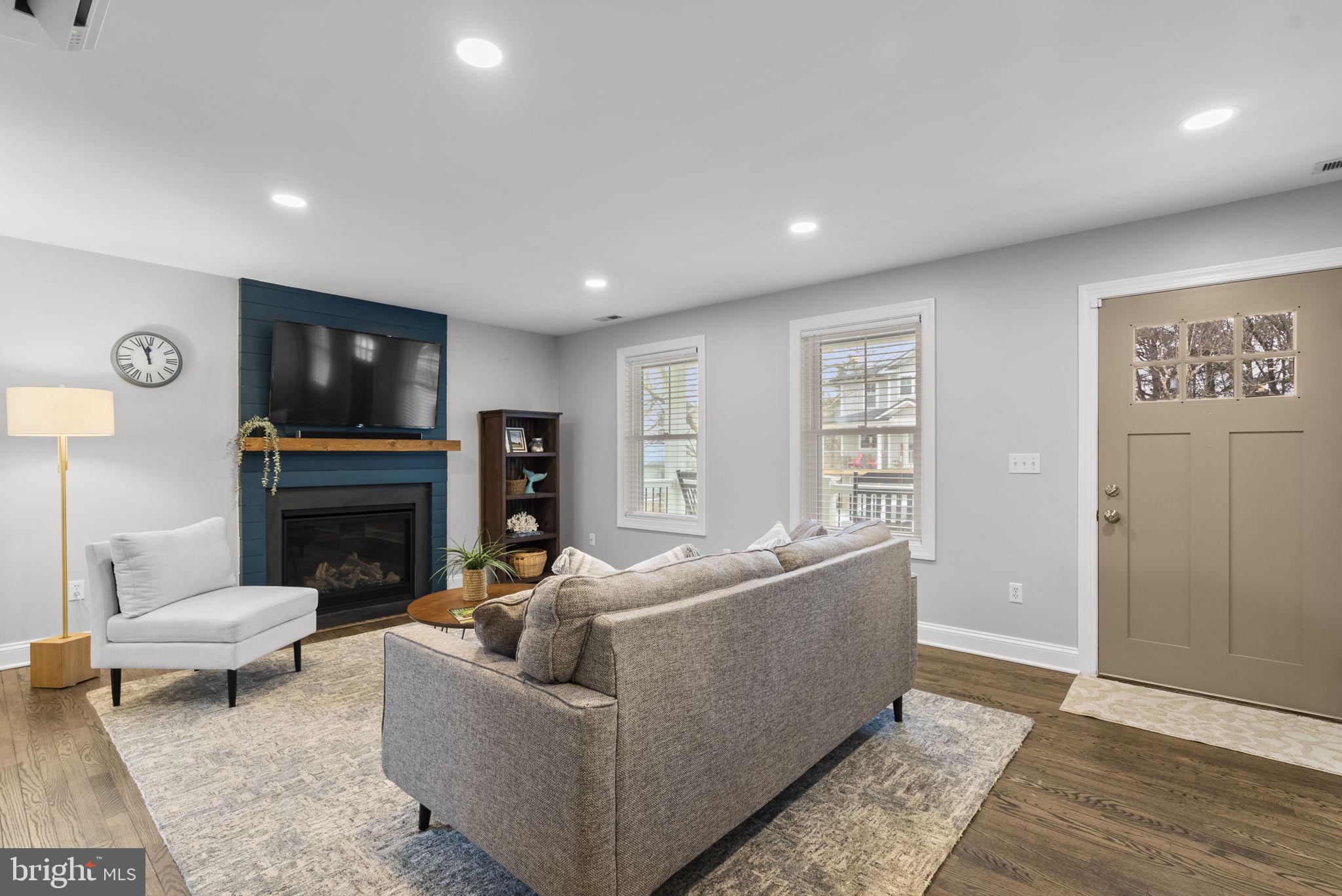 BEVERLEY BEACH - Residential