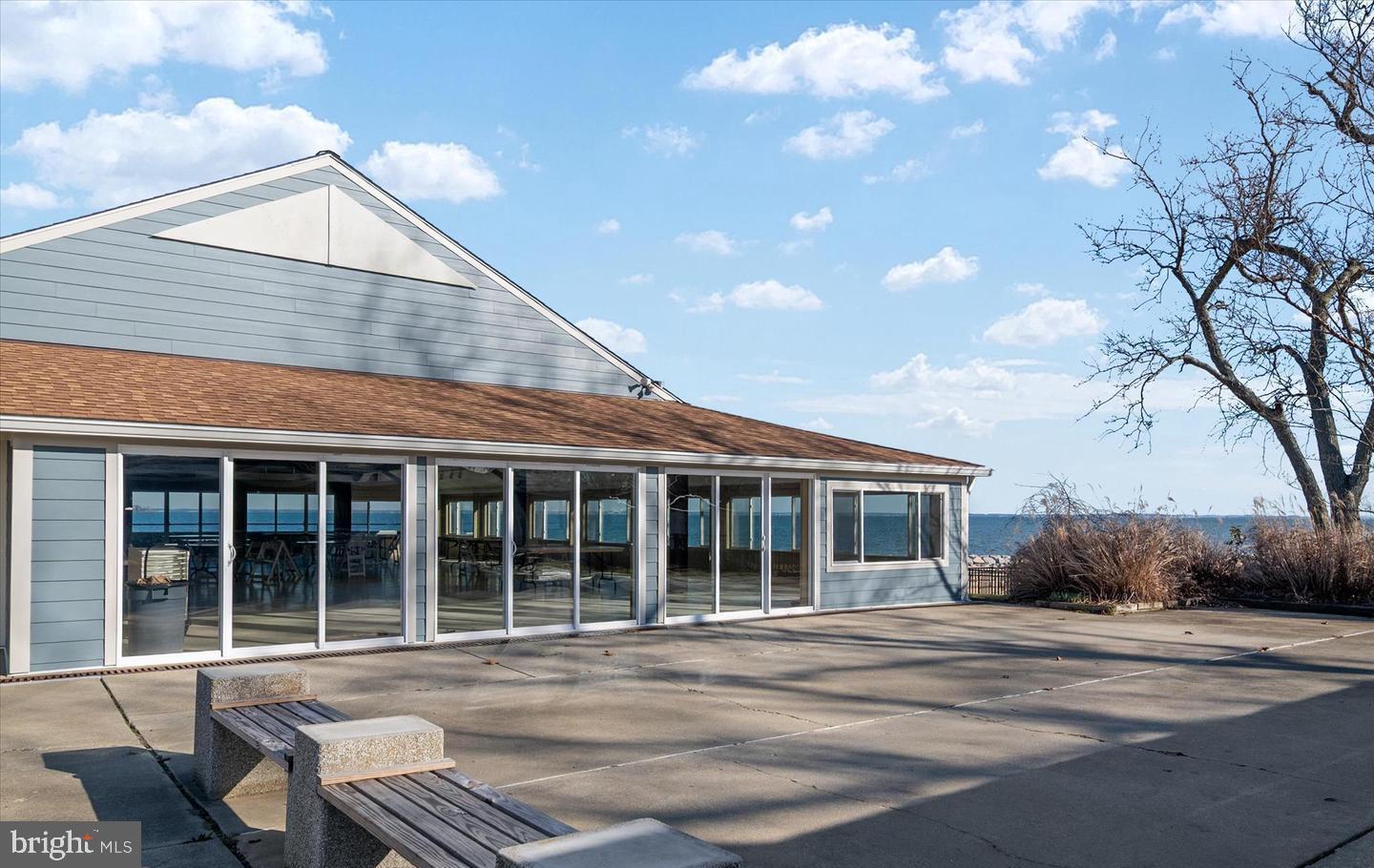 BEVERLEY BEACH - Residential